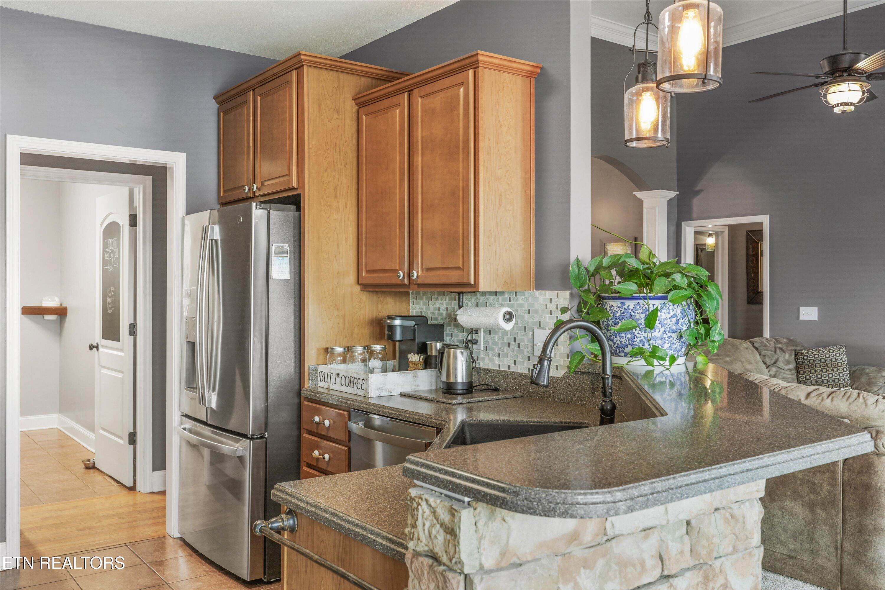 1463 Benjamin Boulevard Sevierville TN 37876
