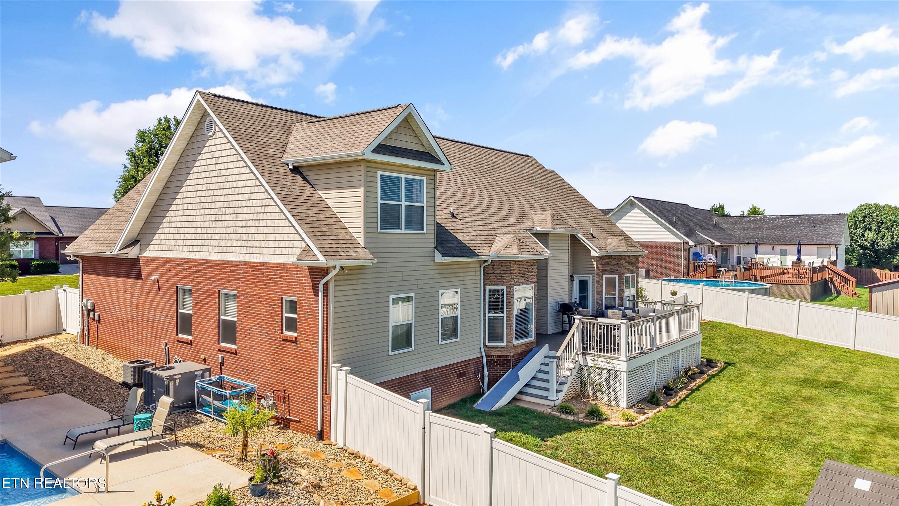 1463 Benjamin Boulevard Sevierville TN 37876