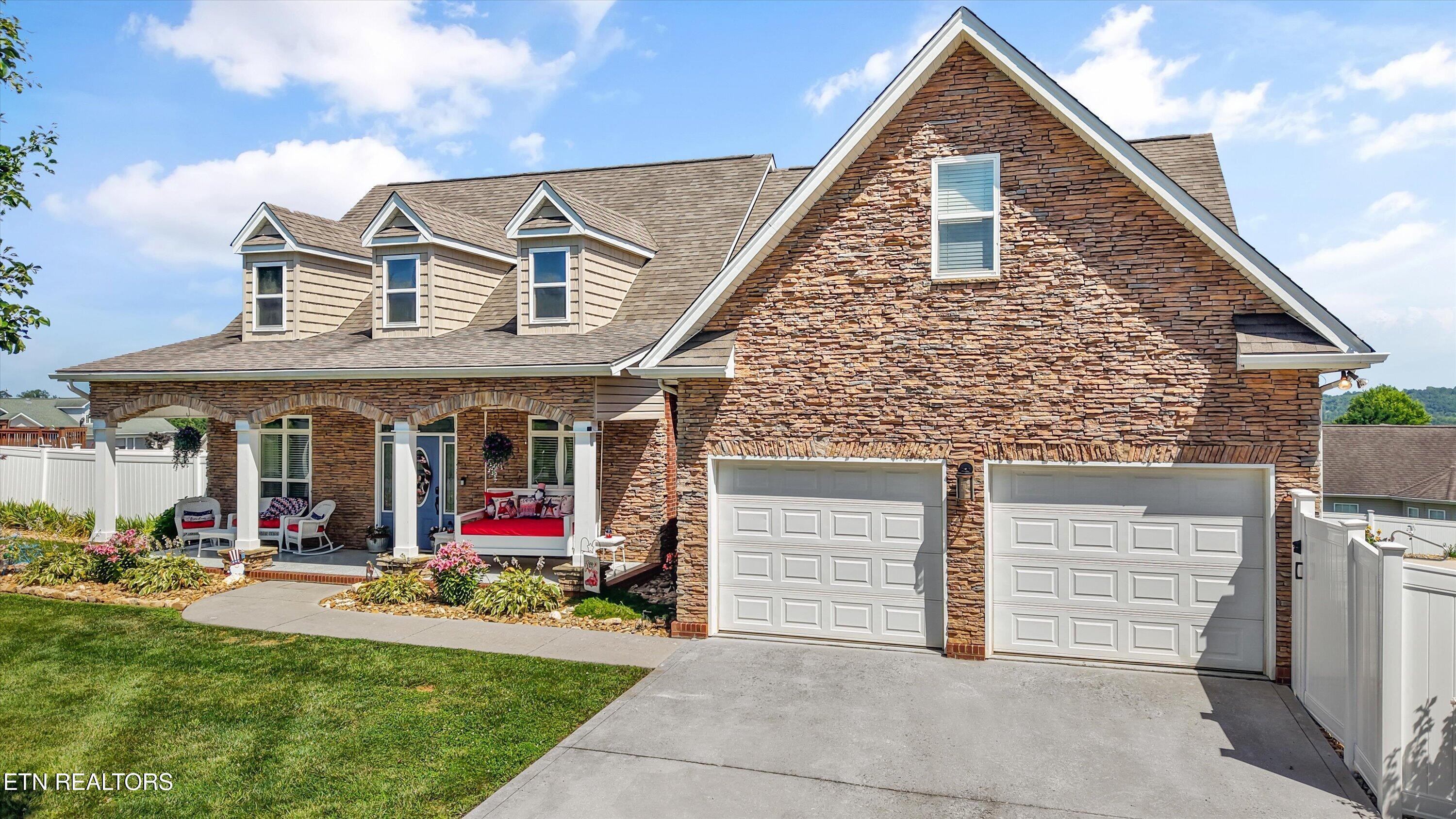 1463 Benjamin Boulevard Sevierville TN 37876