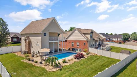 1463 Benjamin Boulevard Sevierville TN 37876
