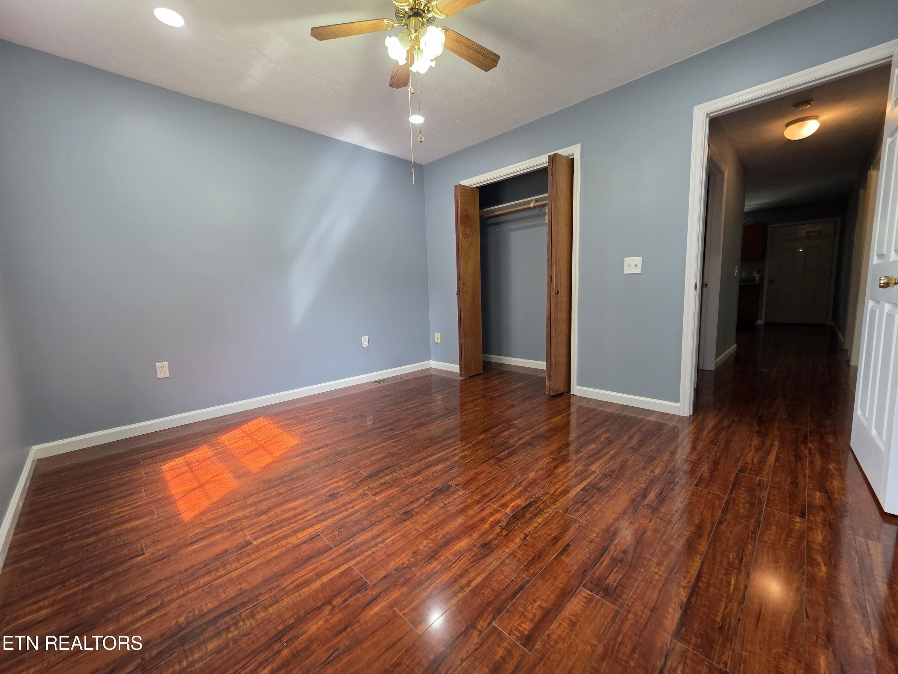 1011 Bon Street Lenoir City TN 37771
