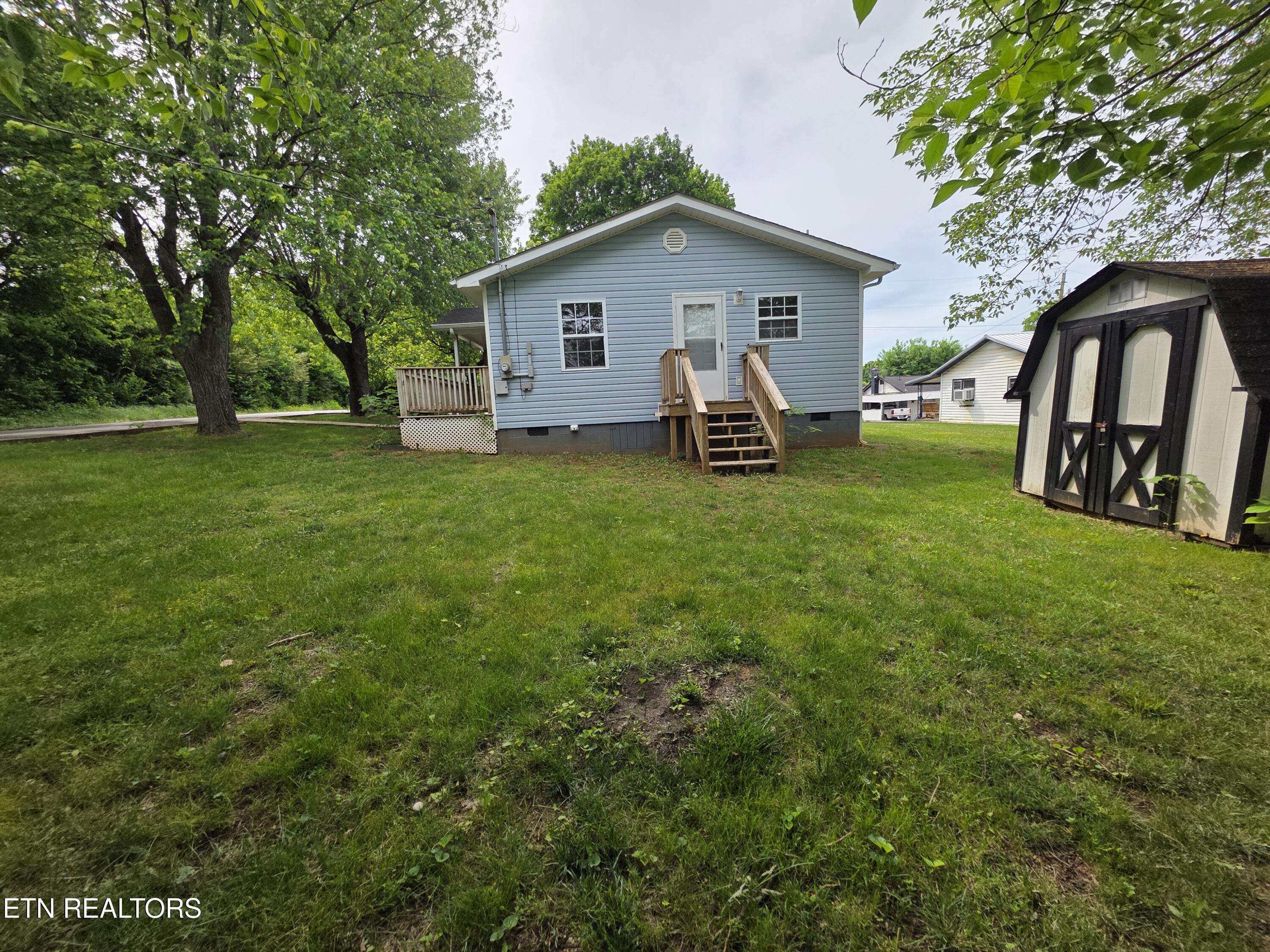1011 Bon Street Lenoir City TN 37771