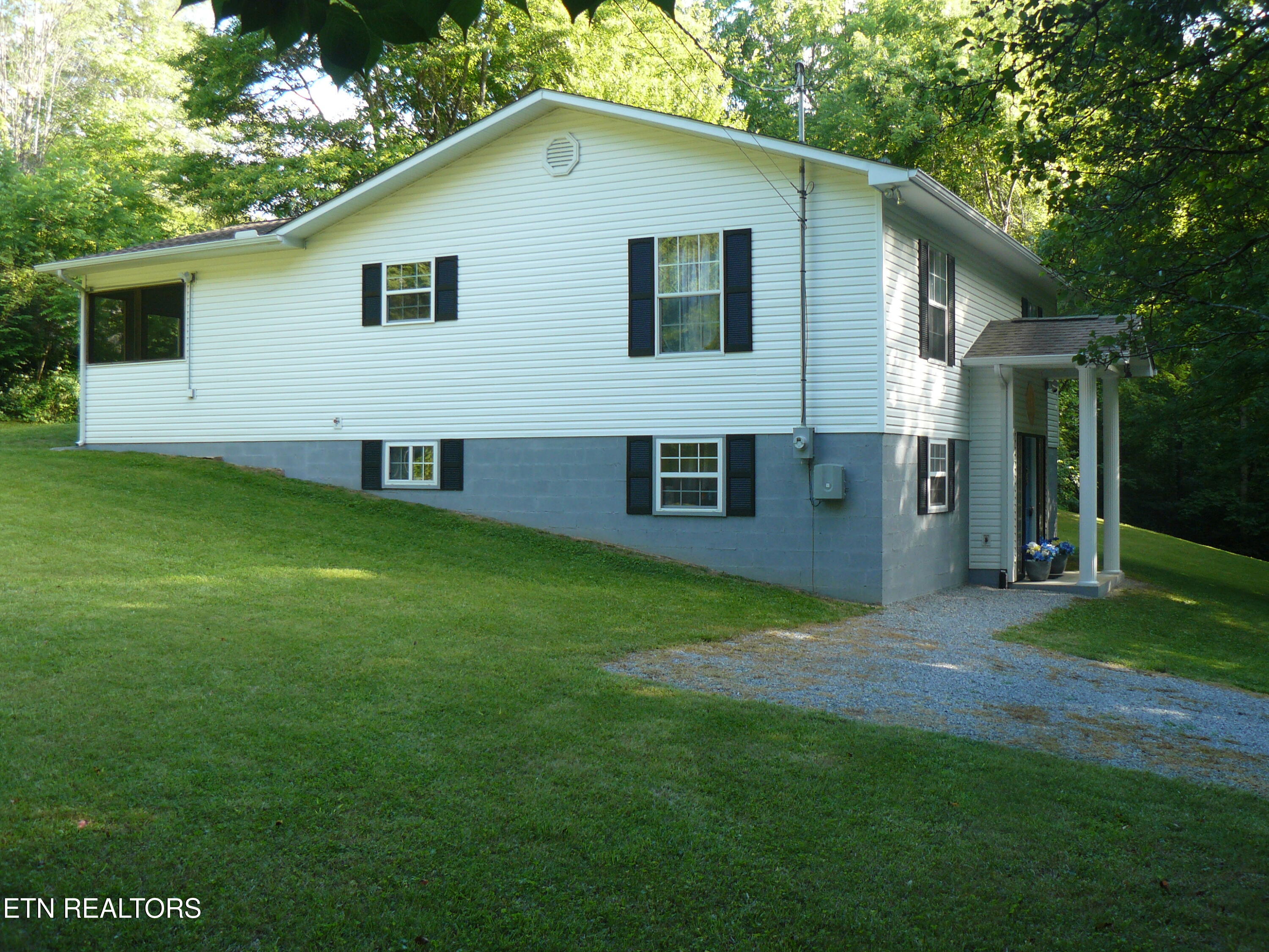 311 Greever Hollow Road Tazewell TN 37879
