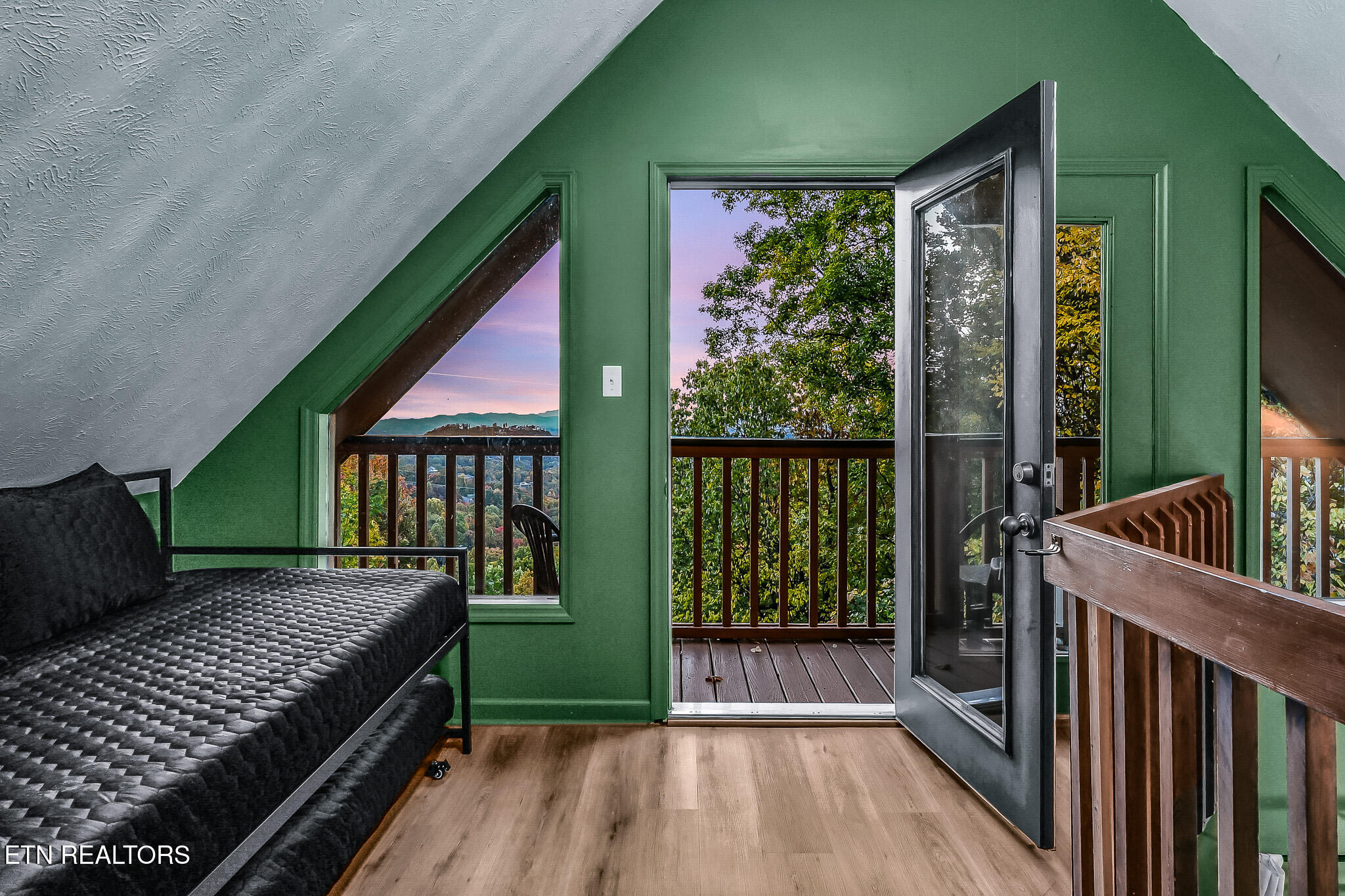 1819 W Arolla Ct. Court Gatlinburg TN 37738