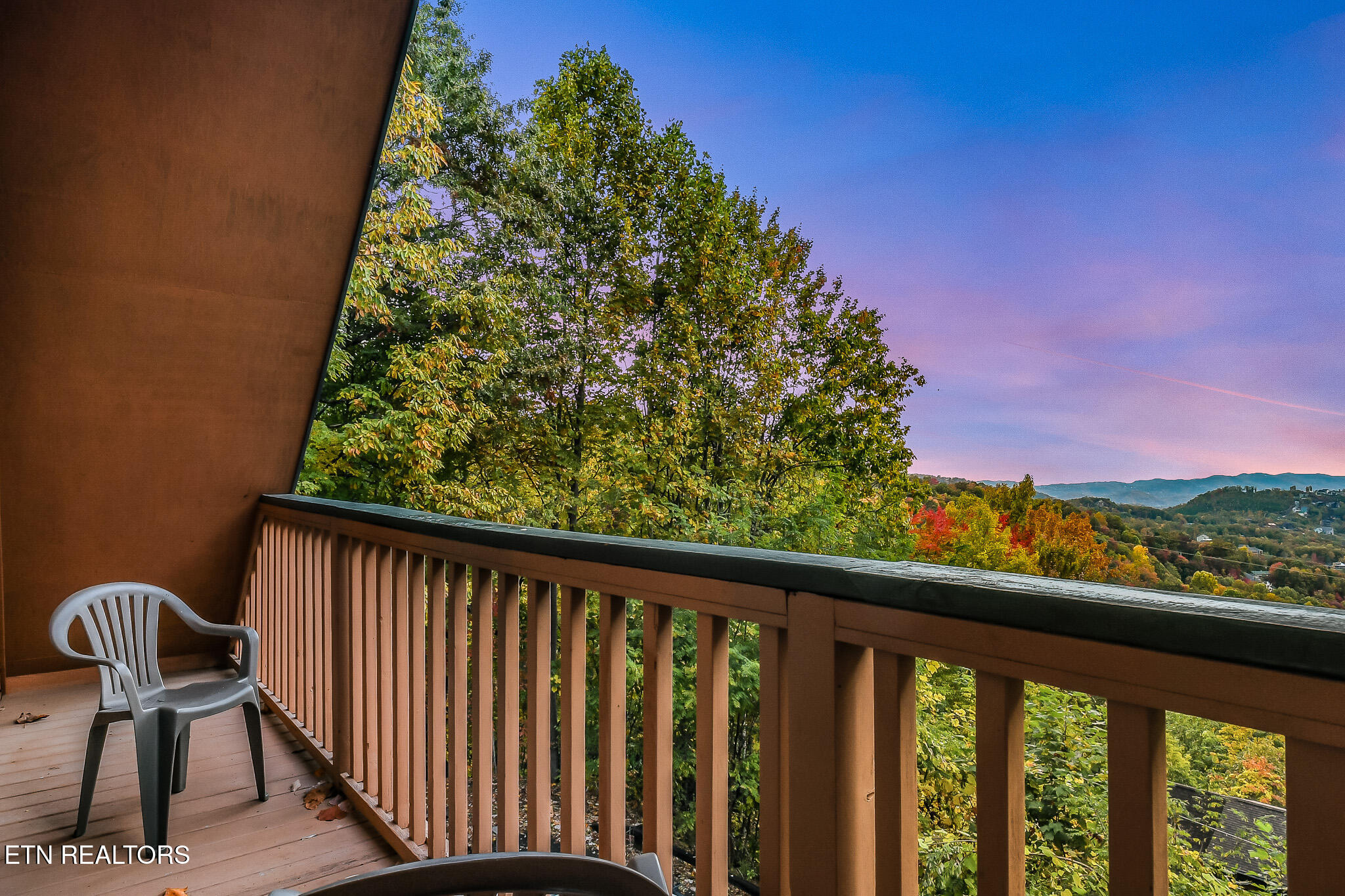 1819 W Arolla Ct. Court Gatlinburg TN 37738