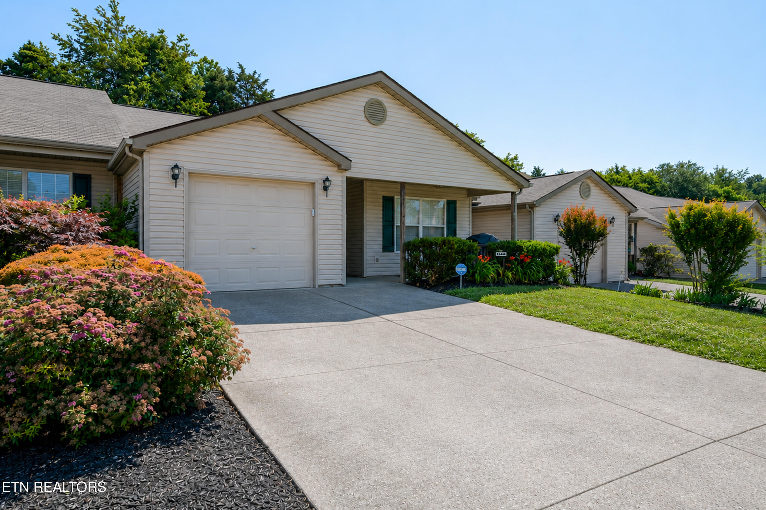 1740 Cape Brittany Way Knoxville TN 37932