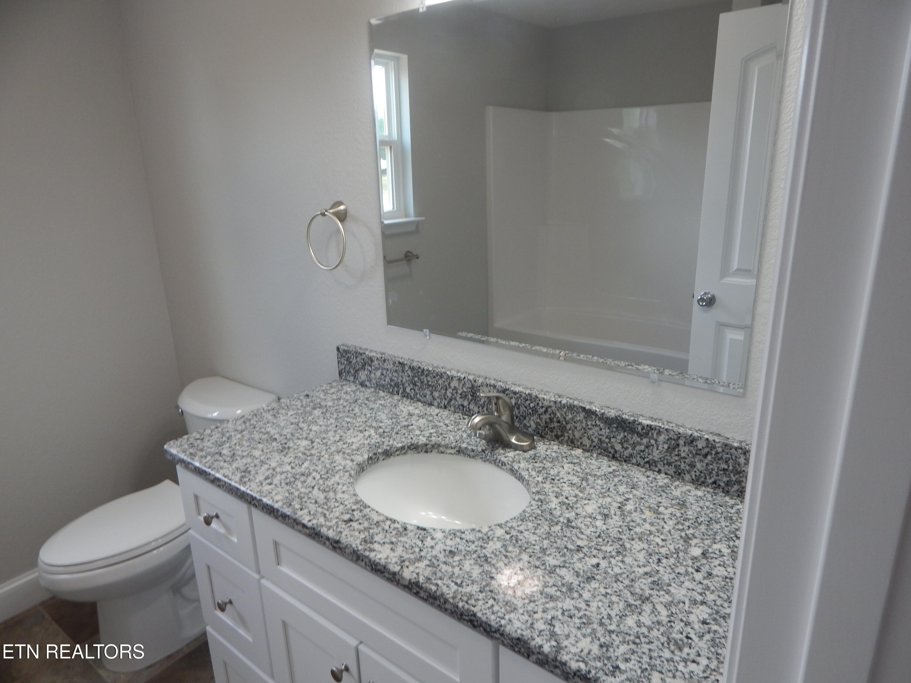147 County Road 537 Etowah TN 37331