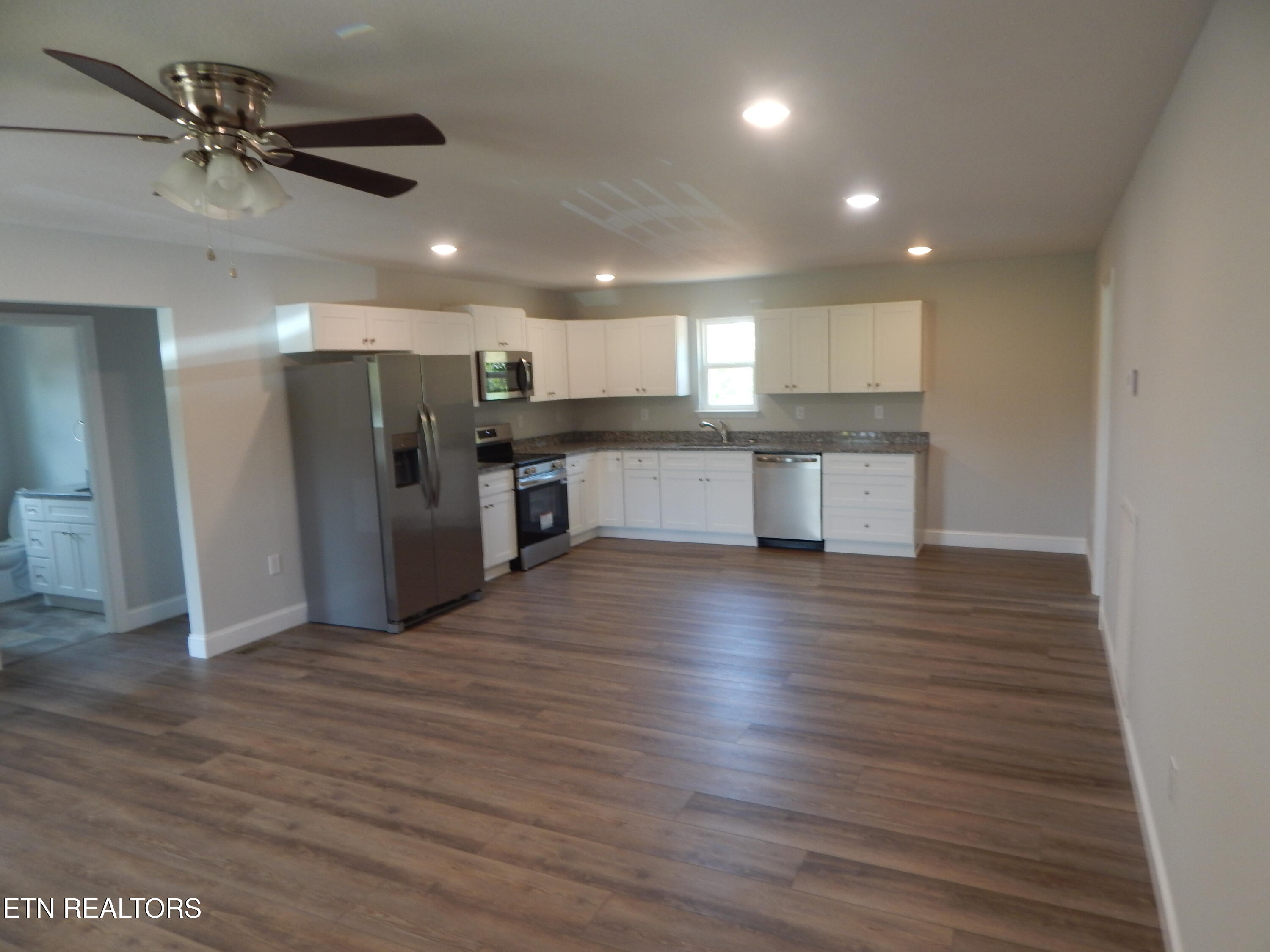 147 County Road 537 Etowah TN 37331