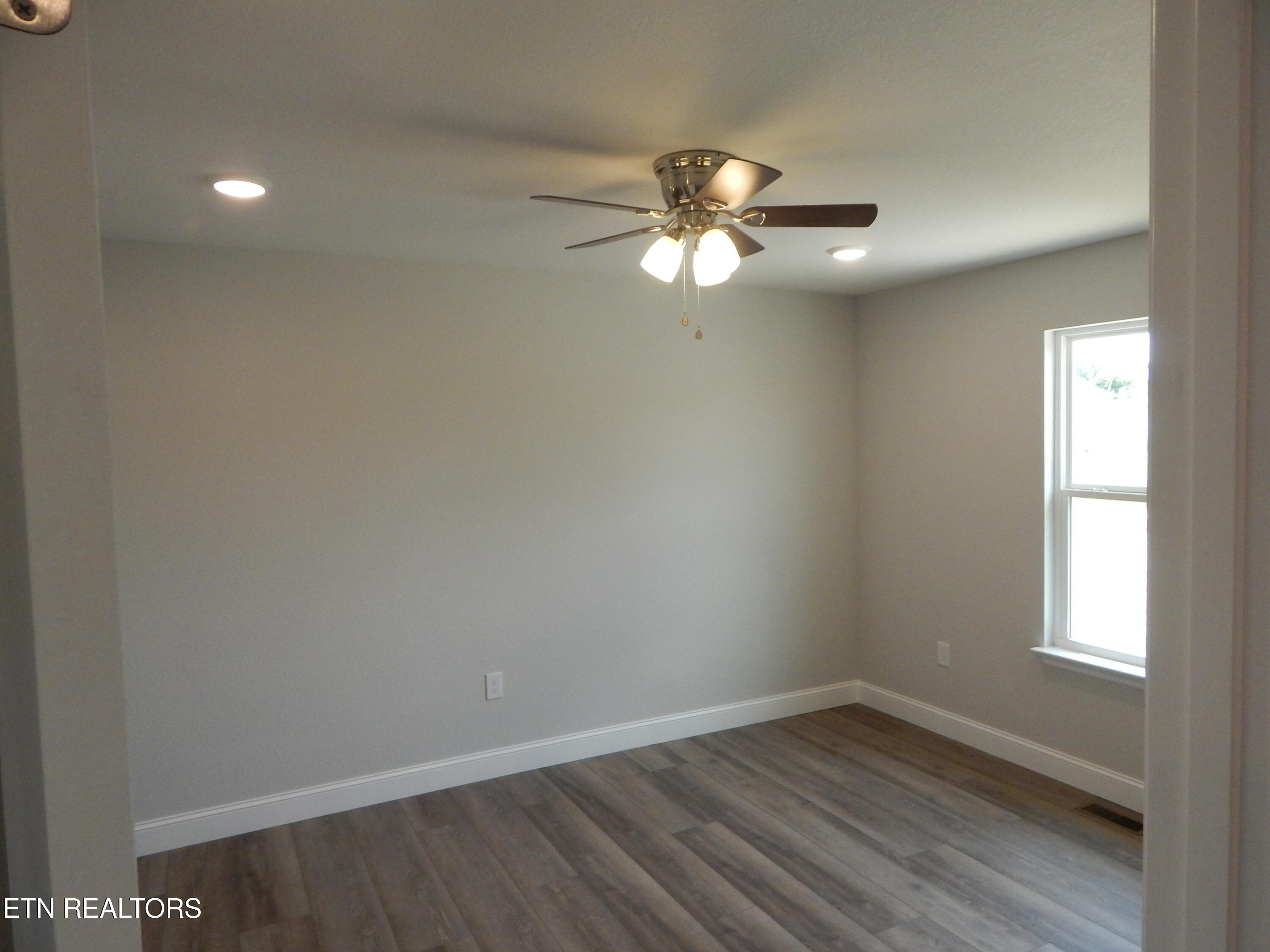 147 County Road 537 Etowah TN 37331