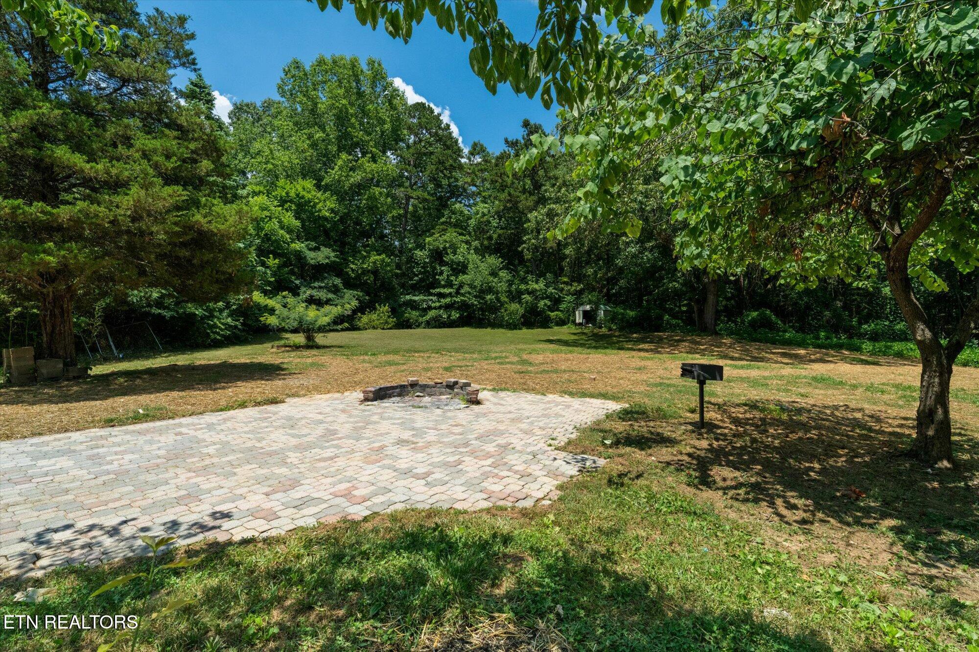 8534 Heiskell Road Powell TN 37849