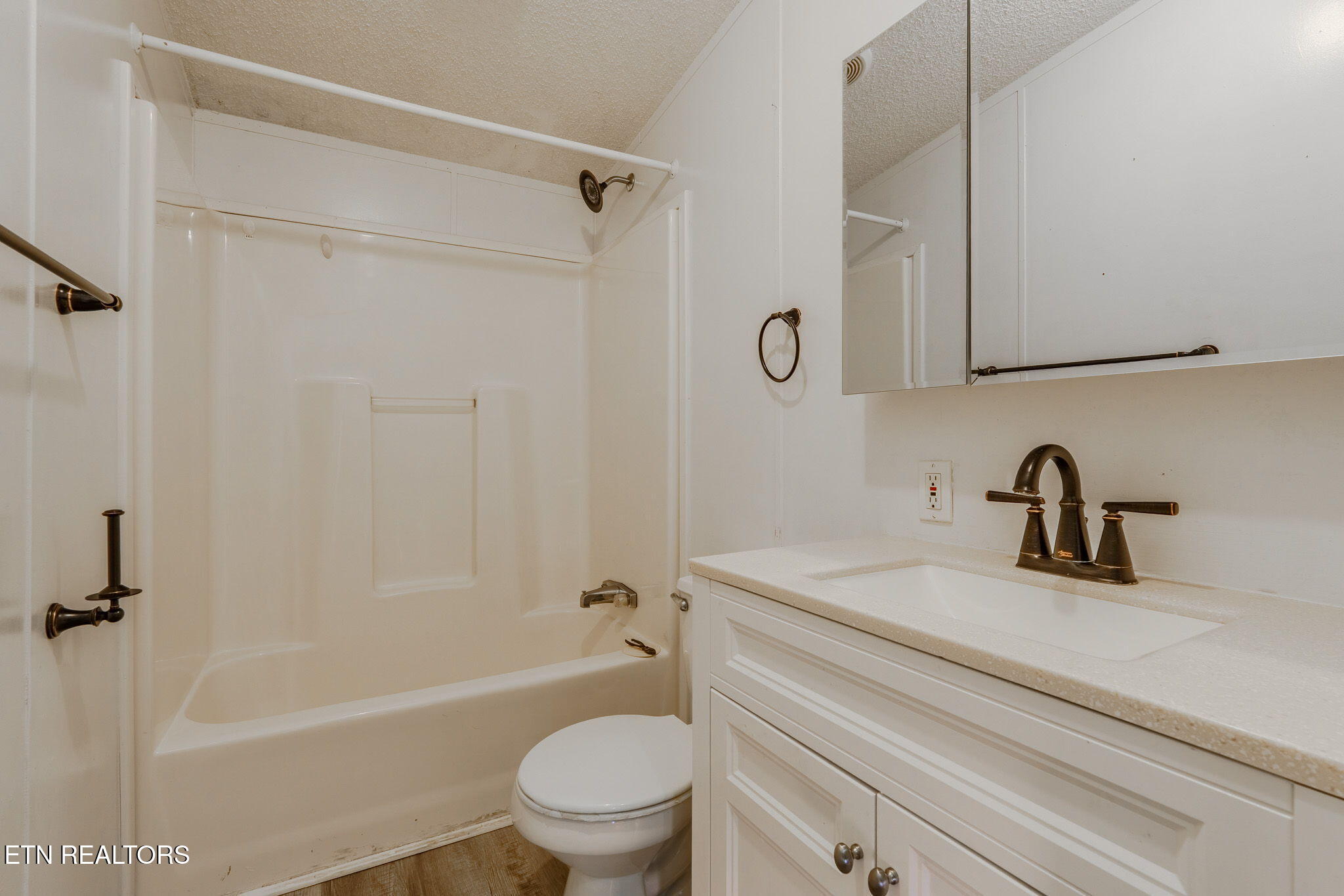 1046 Talbott Kansas Road Talbott TN 37877