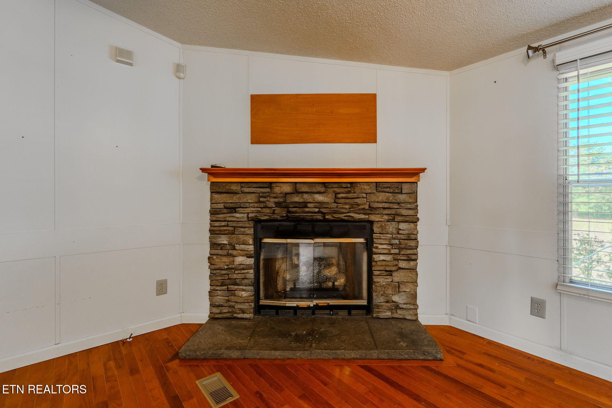 1046 Talbott Kansas Road Talbott TN 37877