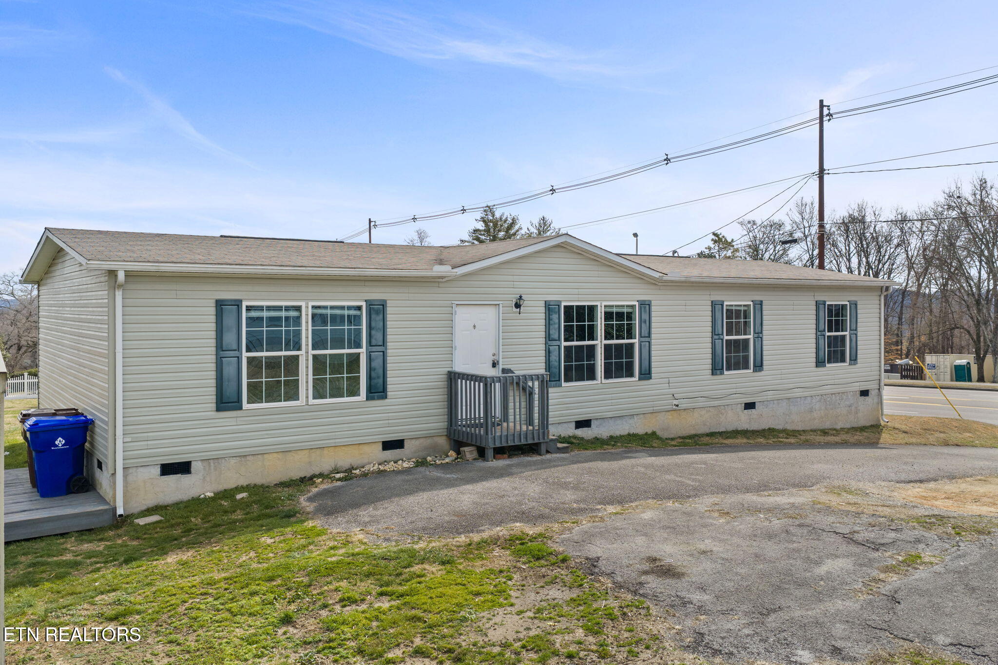 296 Illinois Avenue Oak Ridge TN 37830
