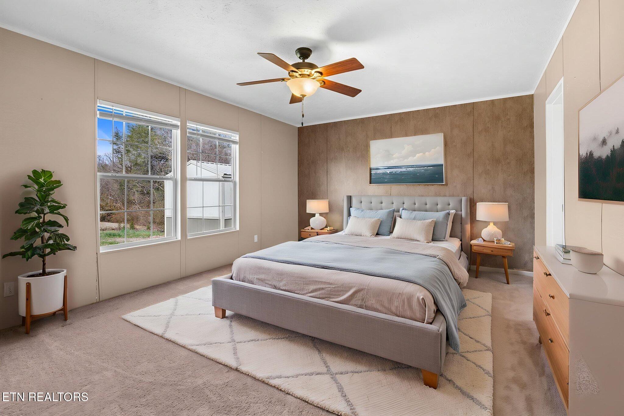 296 Illinois Avenue Oak Ridge TN 37830