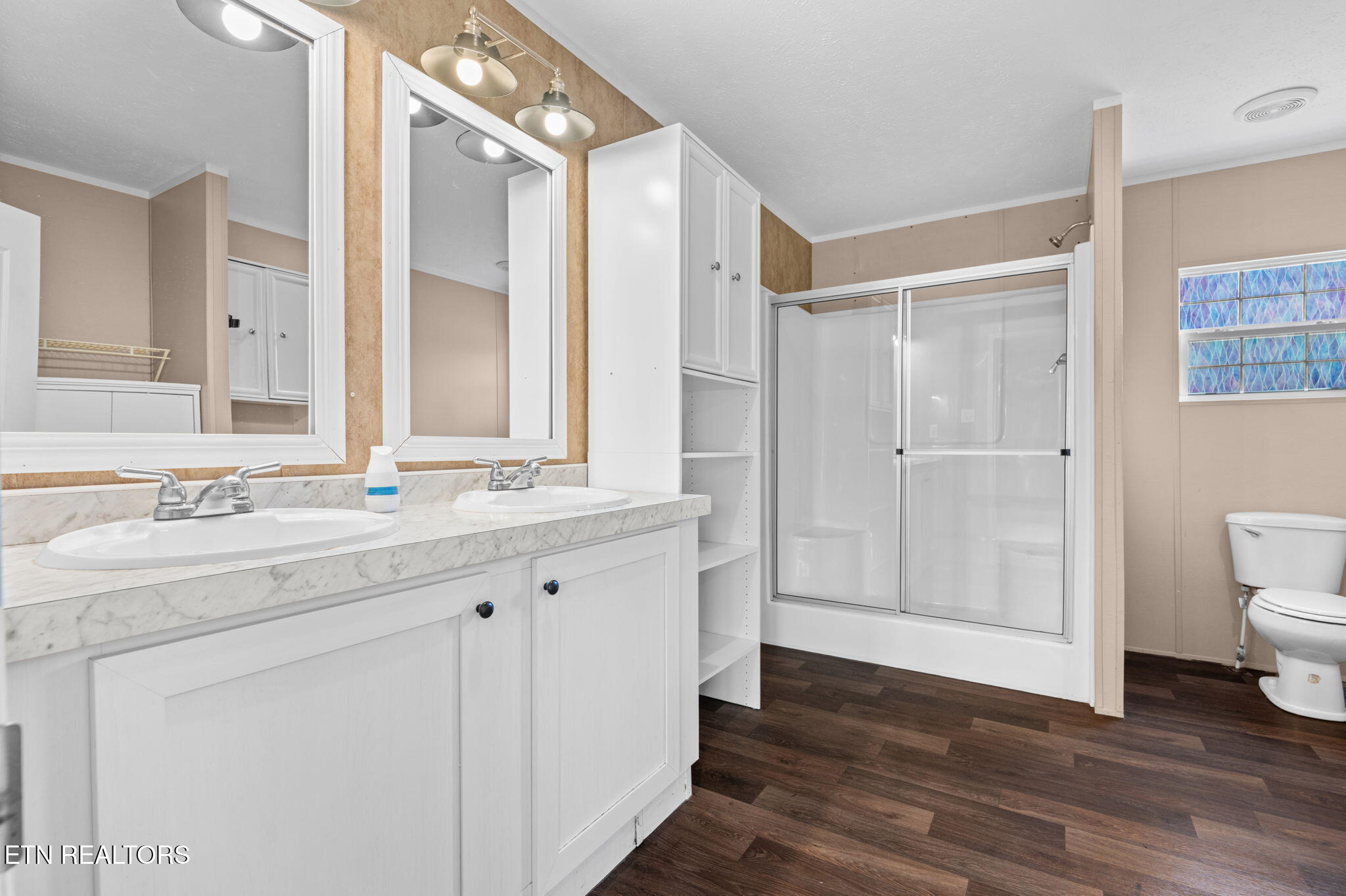 296 Illinois Avenue Oak Ridge TN 37830