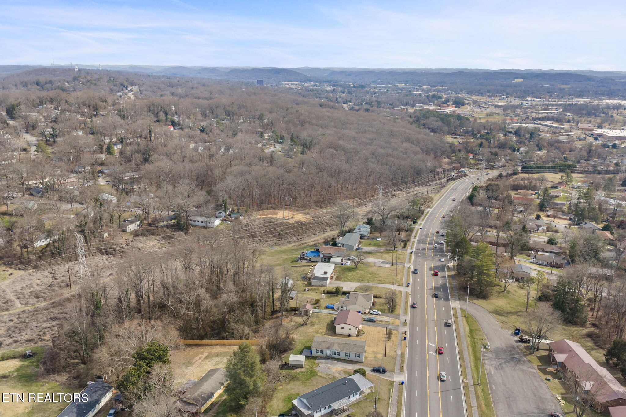 296 Illinois Avenue Oak Ridge TN 37830