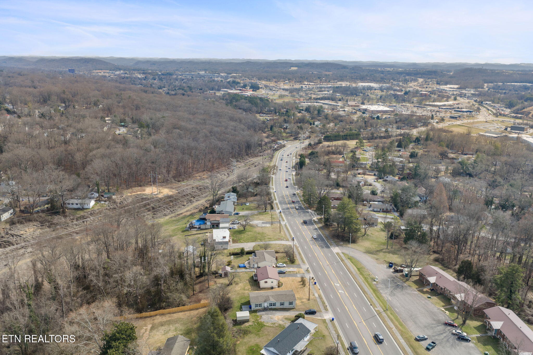 296 Illinois Avenue Oak Ridge TN 37830