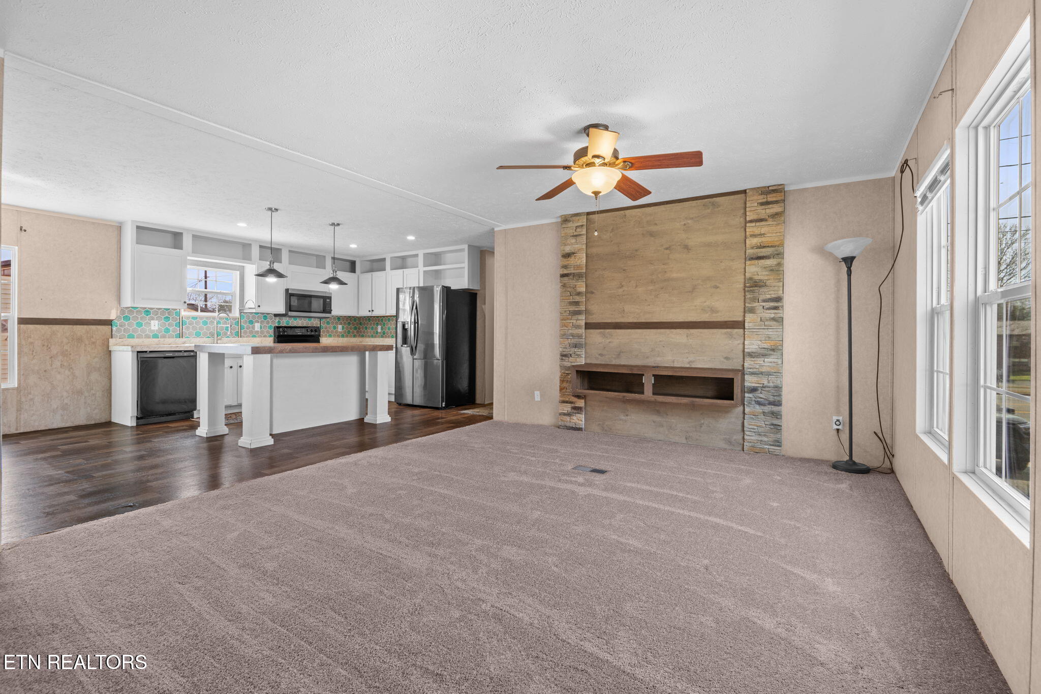 296 Illinois Avenue Oak Ridge TN 37830