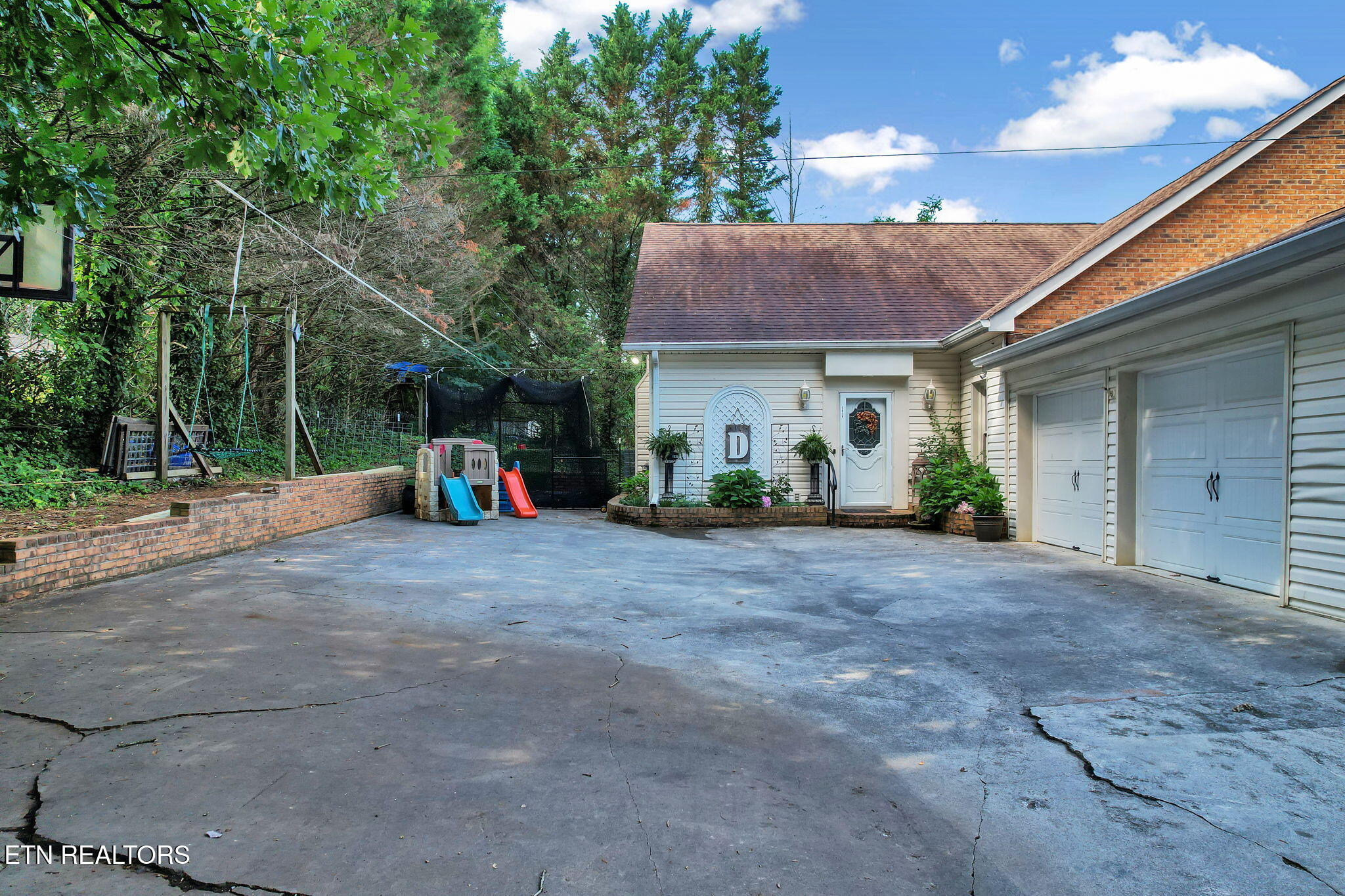 2818 Harris Circle Cleveland TN 37312