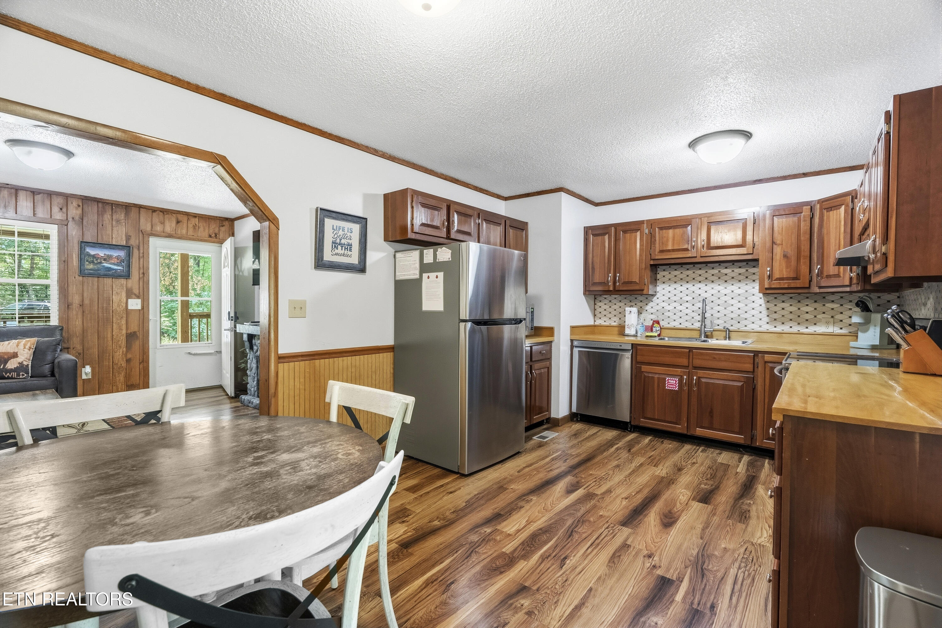 2106 Hickory Manor Road Sevierville TN 37862