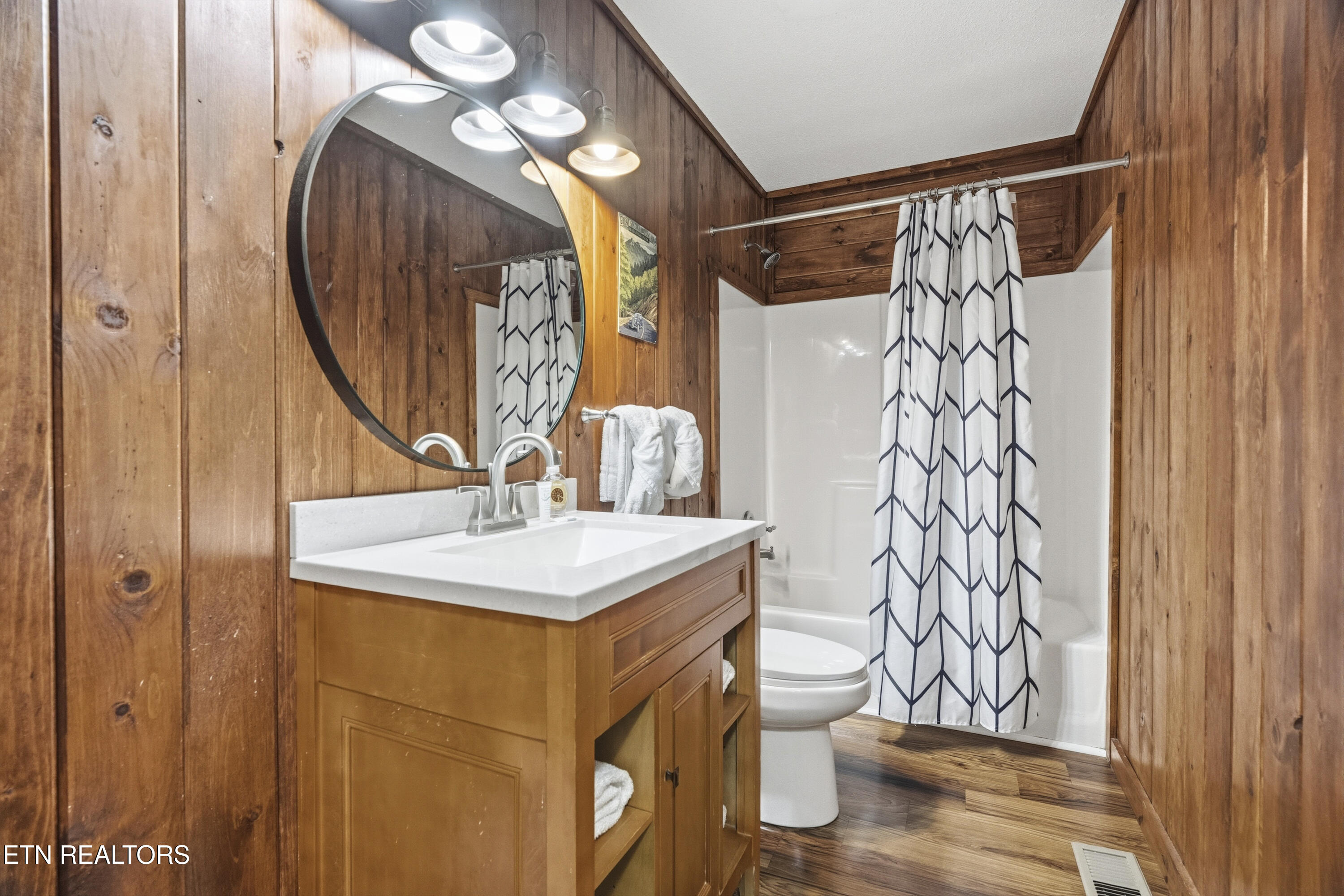 2106 Hickory Manor Road Sevierville TN 37862