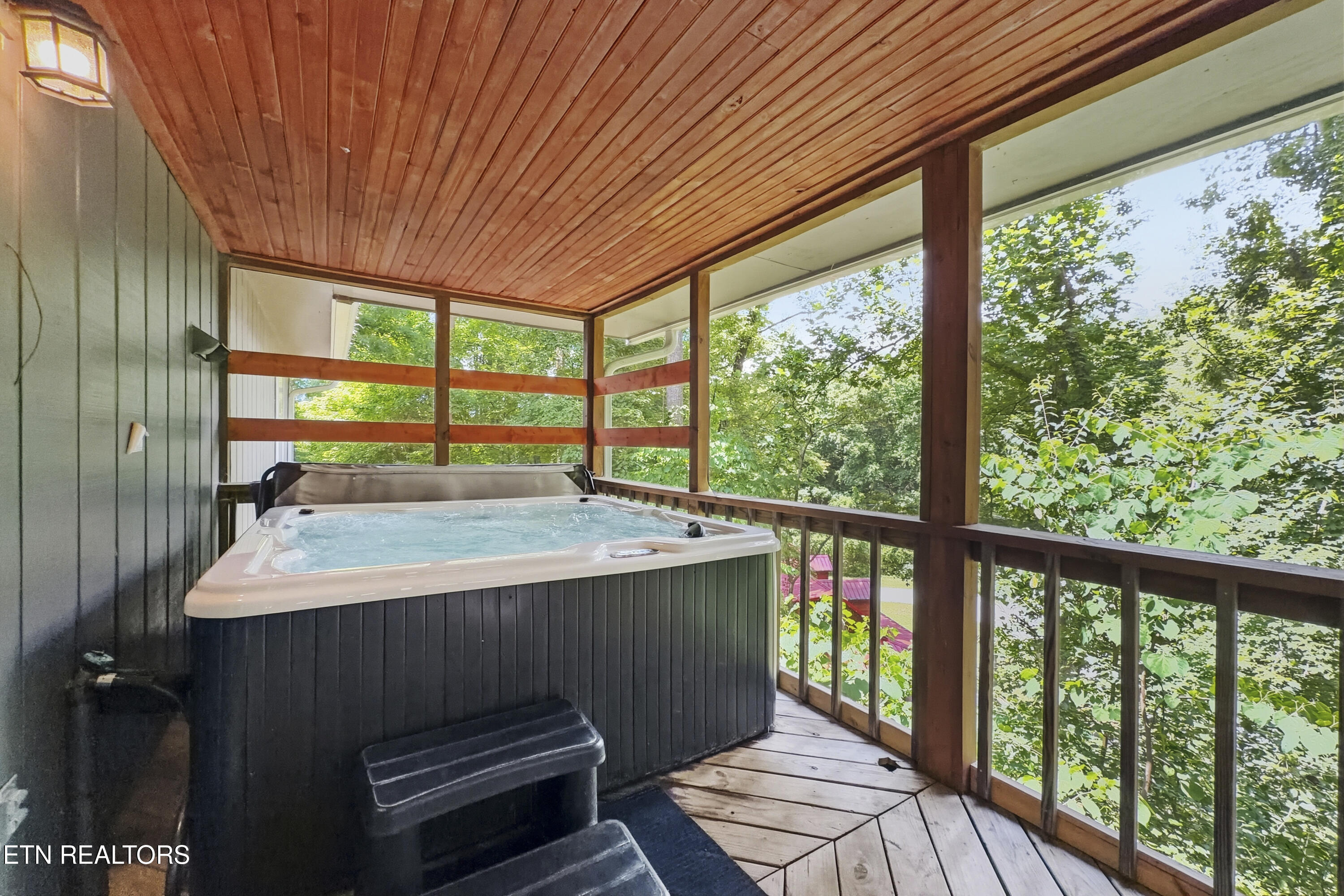 2106 Hickory Manor Road Sevierville TN 37862