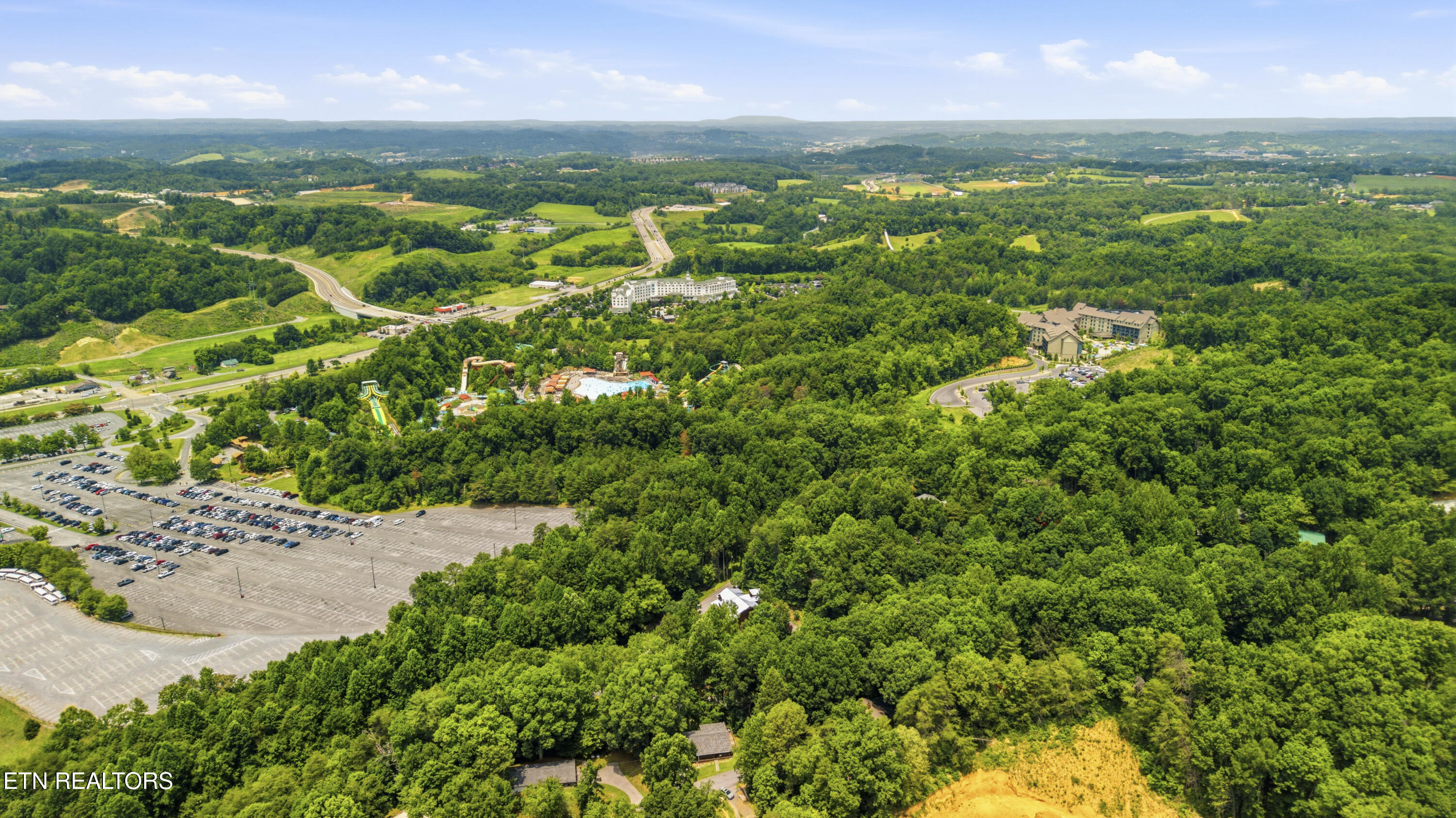 2106 Hickory Manor Road Sevierville TN 37862