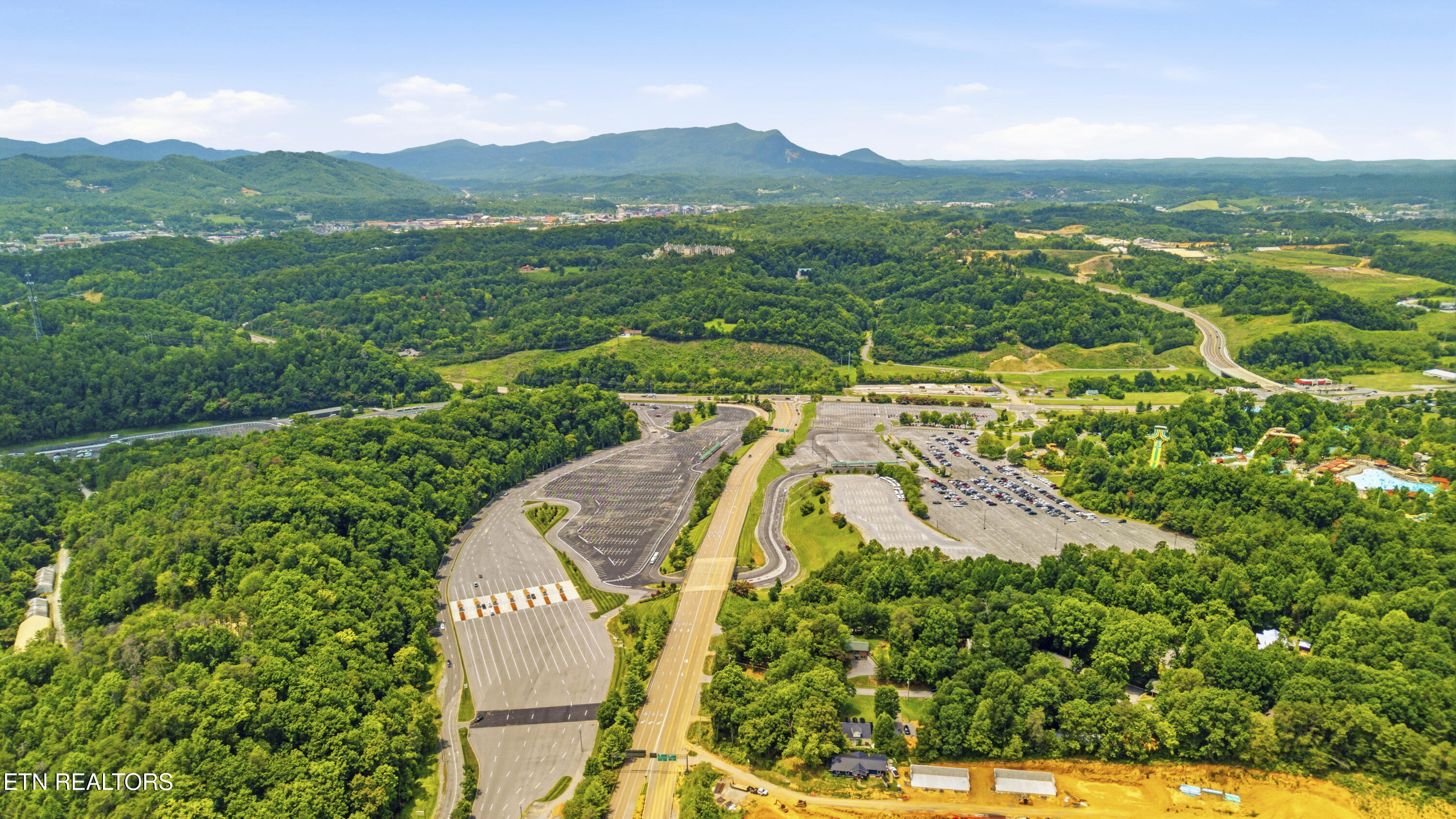2106 Hickory Manor Road Sevierville TN 37862