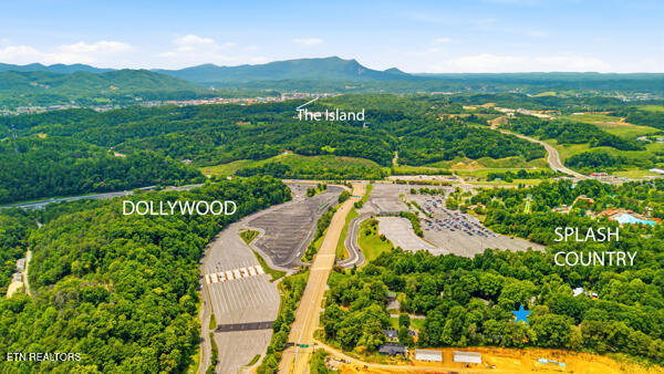 2106 Hickory Manor Road Sevierville TN 37862