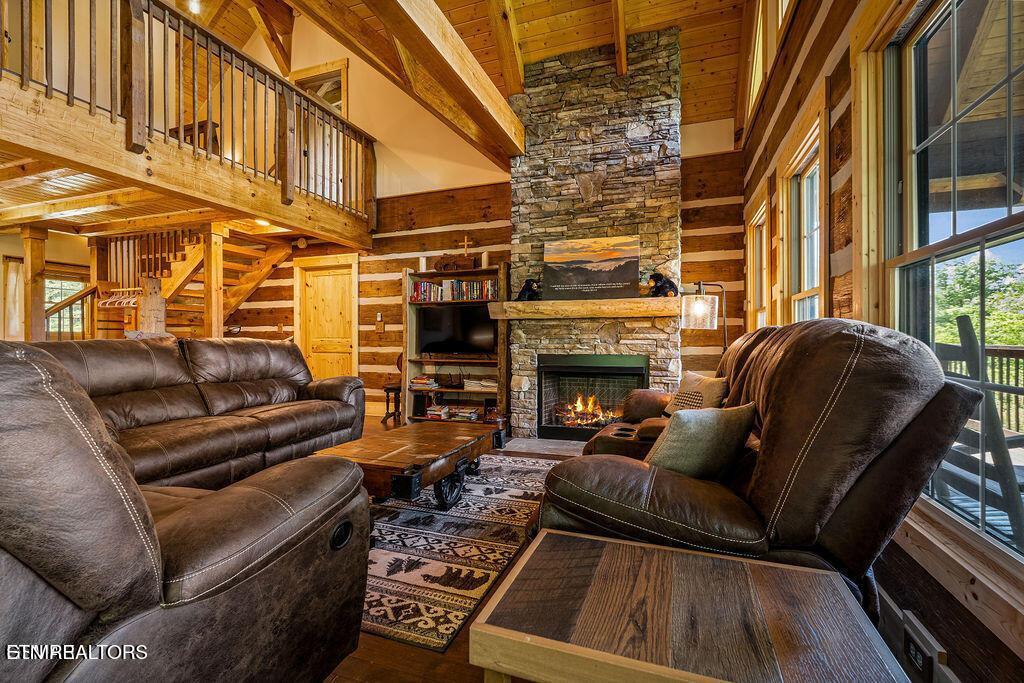 335 Hawken Drive Walland TN 37886