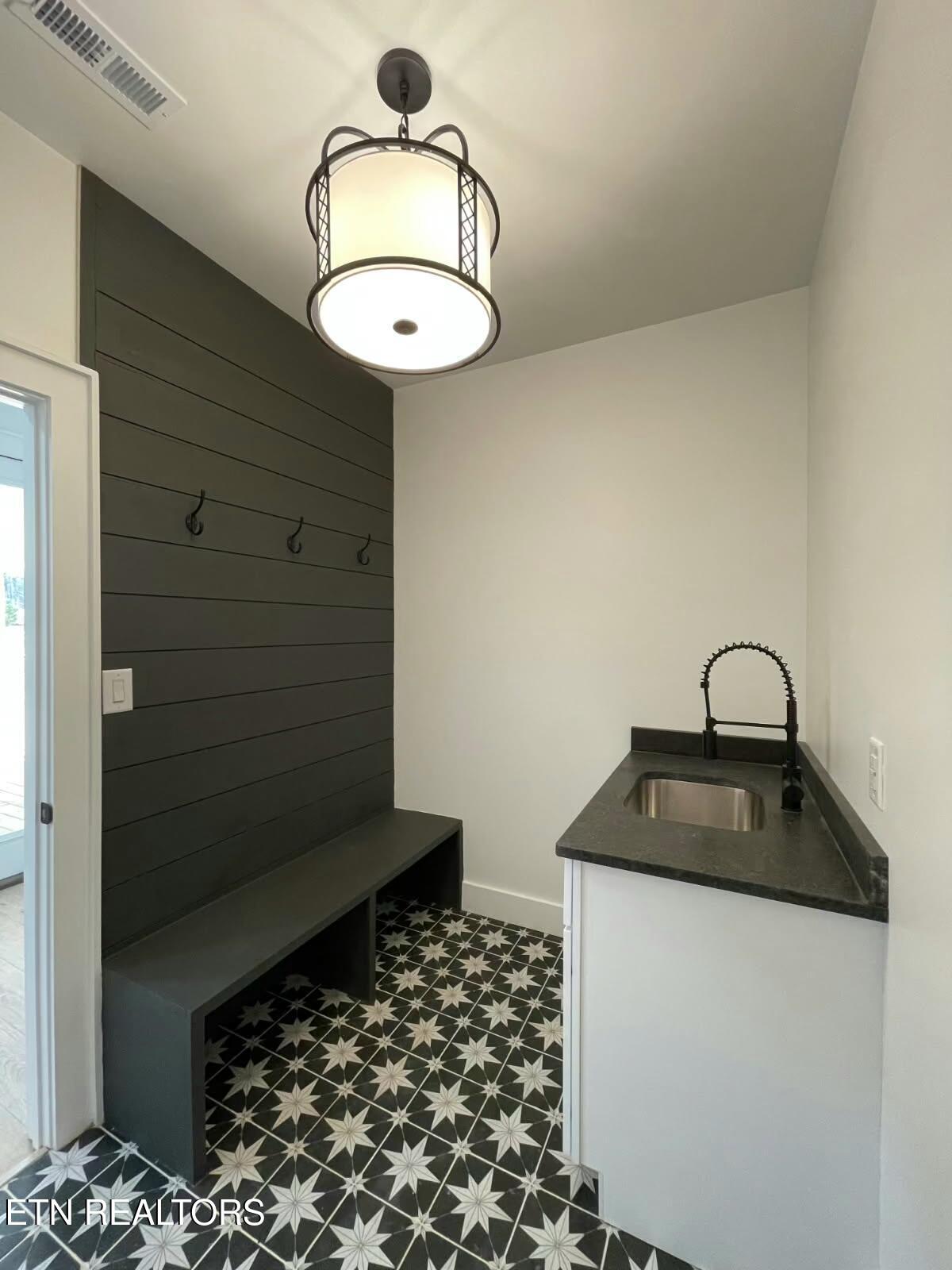 122 Walelu Trail Vonore TN 37885
