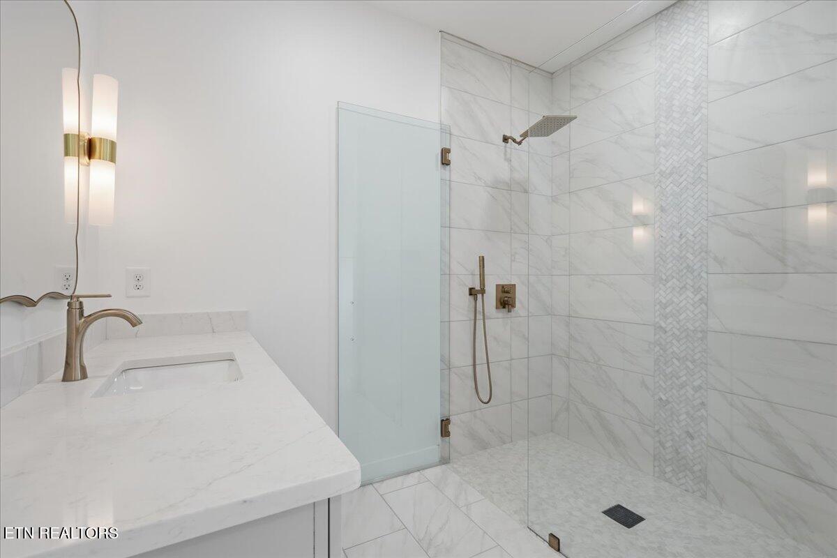 122 Walelu Trail Vonore TN 37885