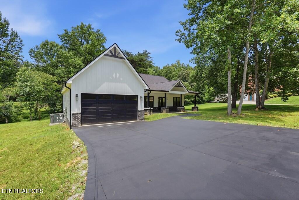 320 Christie Circle Cookeville TN 38501