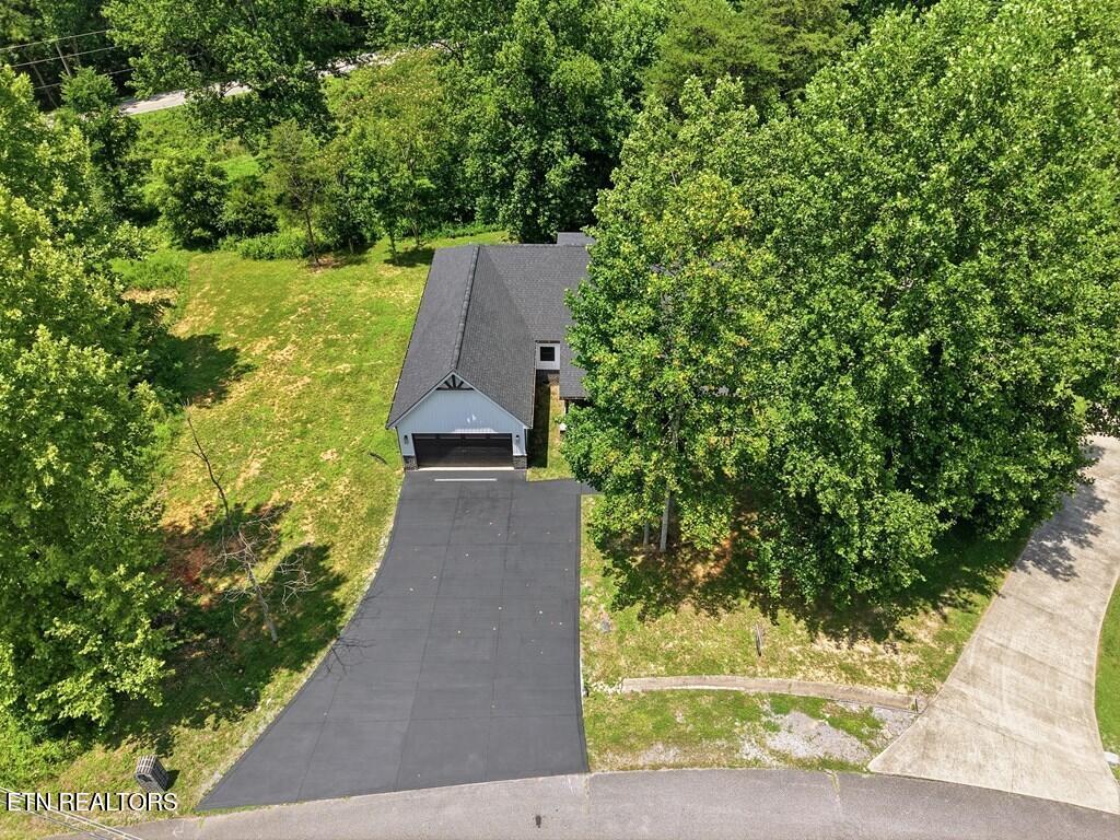 320 Christie Circle Cookeville TN 38501