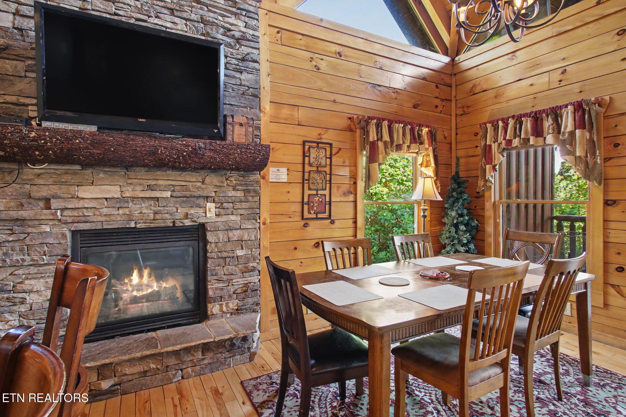 2053 Settlers Ridge Way Gatlinburg TN 37738