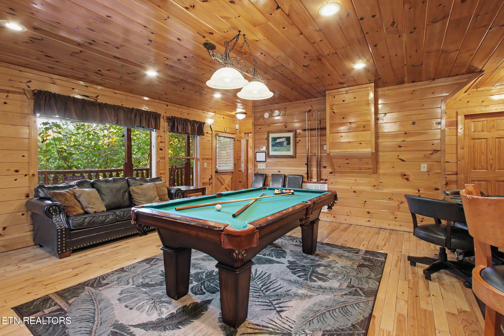 2053 Settlers Ridge Way Gatlinburg TN 37738