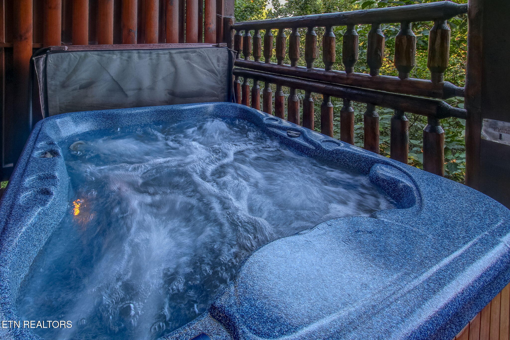 2053 Settlers Ridge Way Gatlinburg TN 37738
