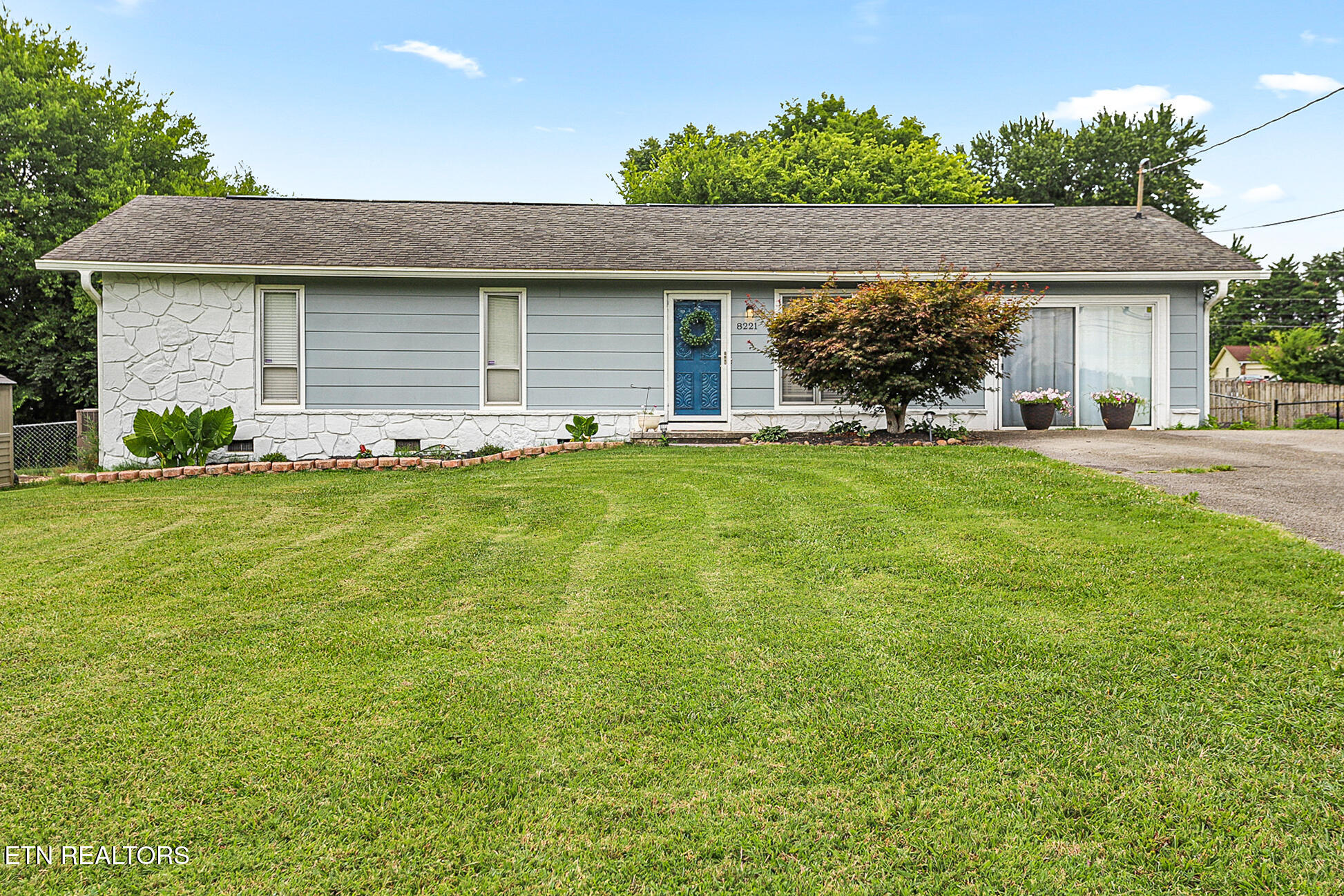 8221 Broken Arrow Drive Knoxville TN 37923
