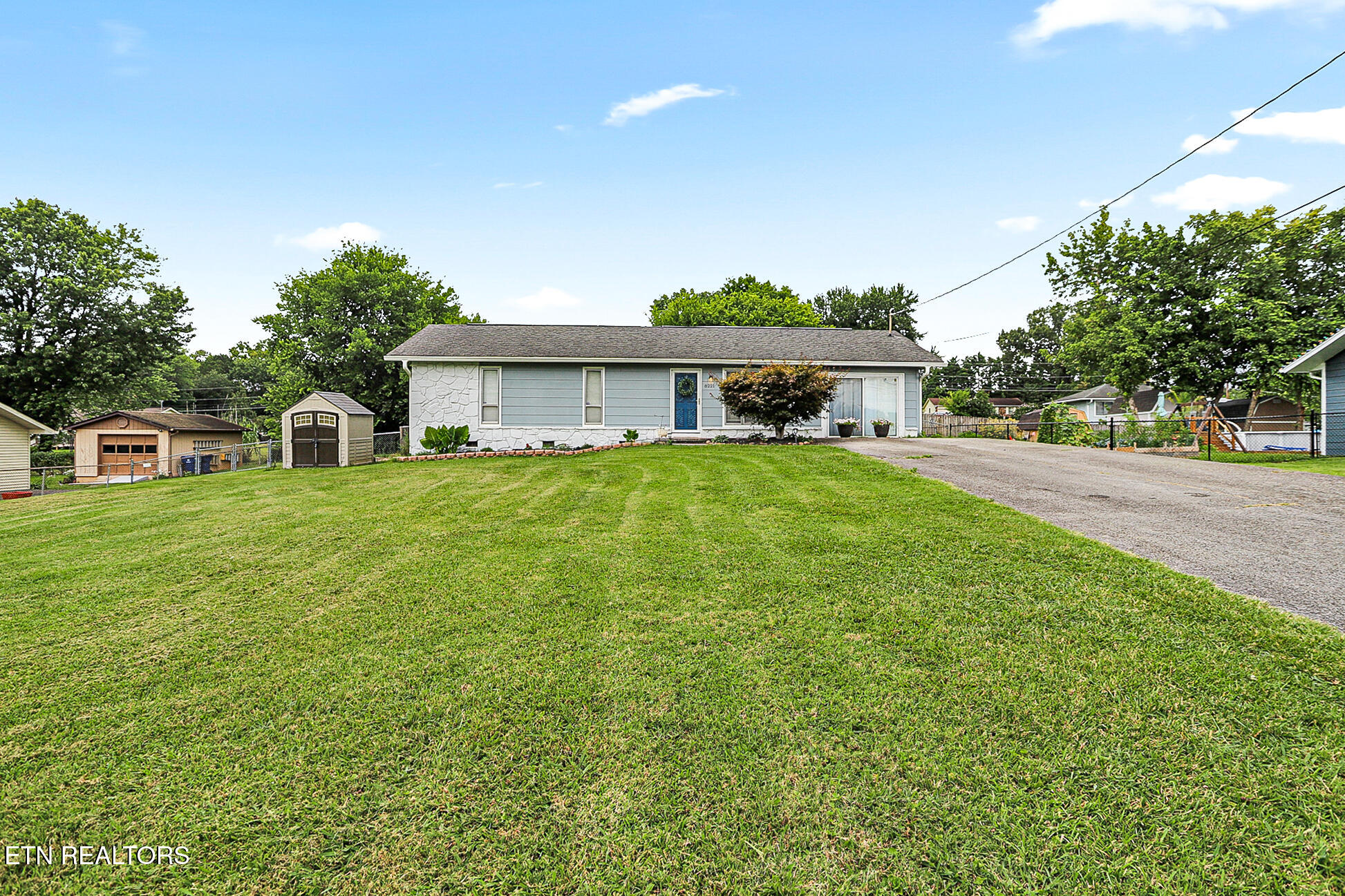 8221 Broken Arrow Drive Knoxville TN 37923