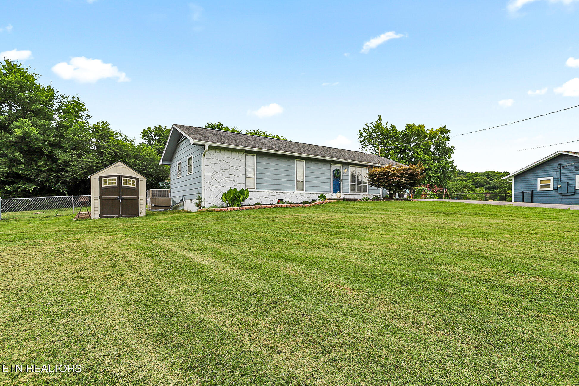 8221 Broken Arrow Drive Knoxville TN 37923