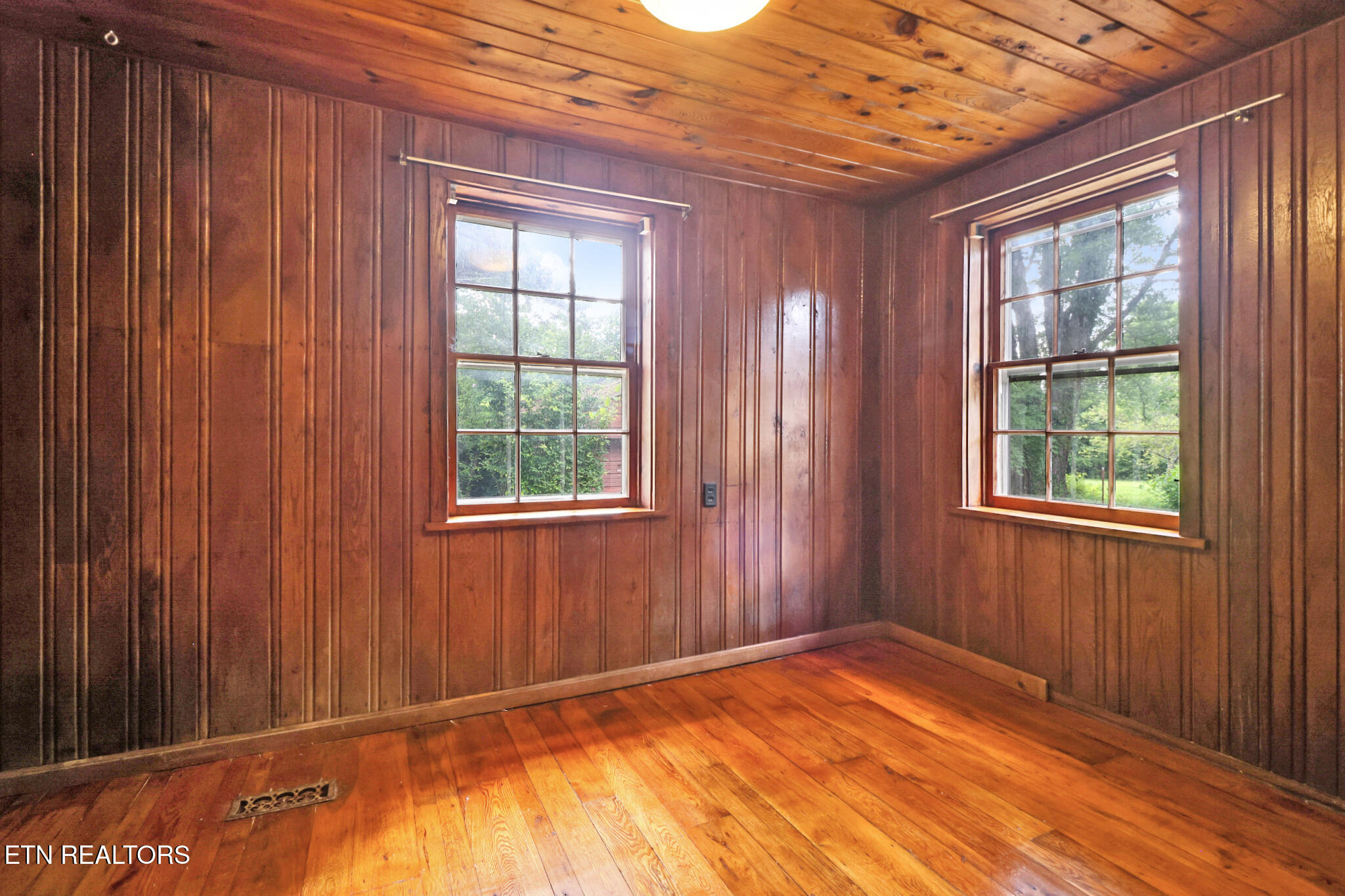 1230 Deep Draw Road Crossville TN 38555