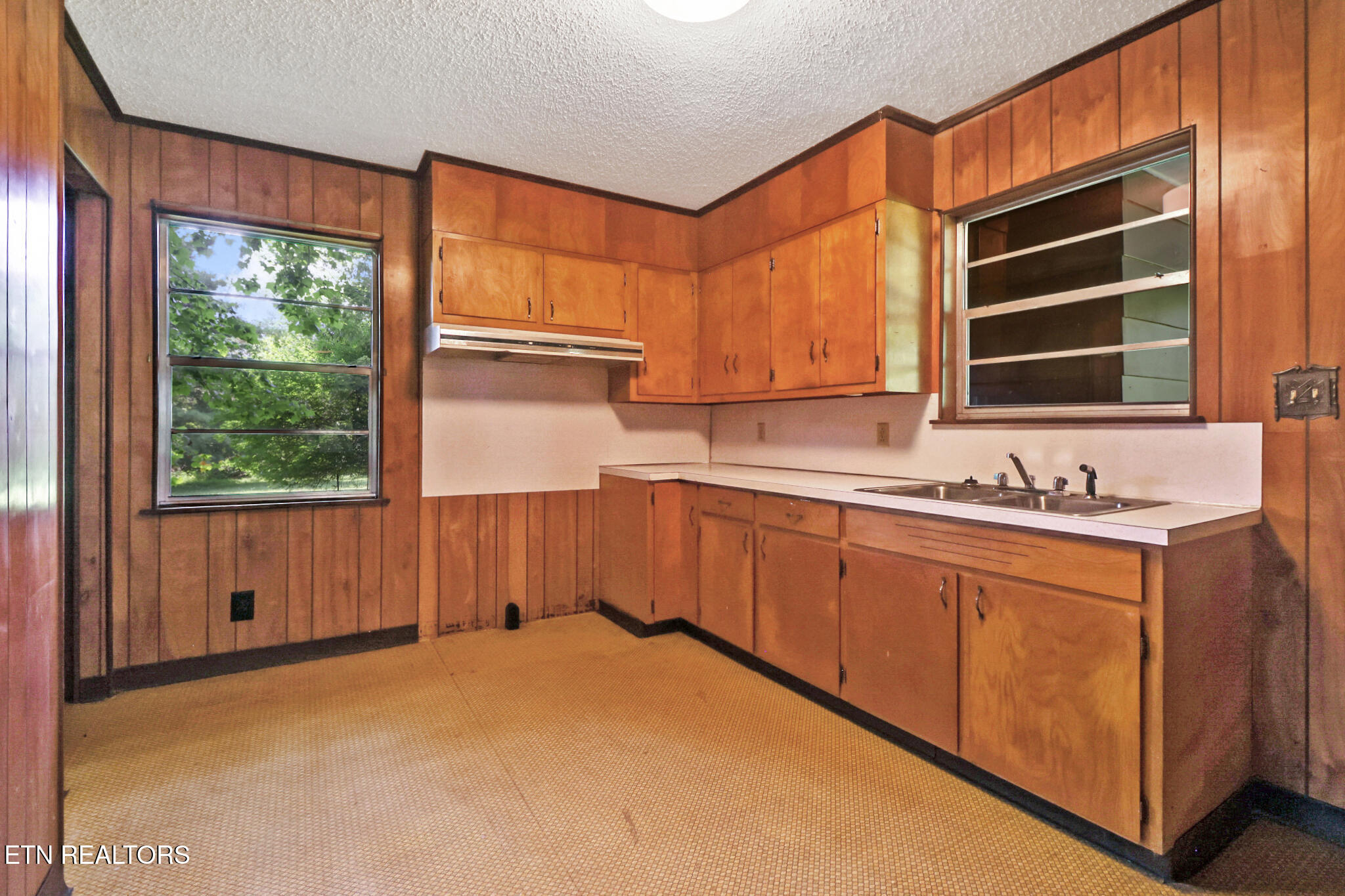 1230 Deep Draw Road Crossville TN 38555