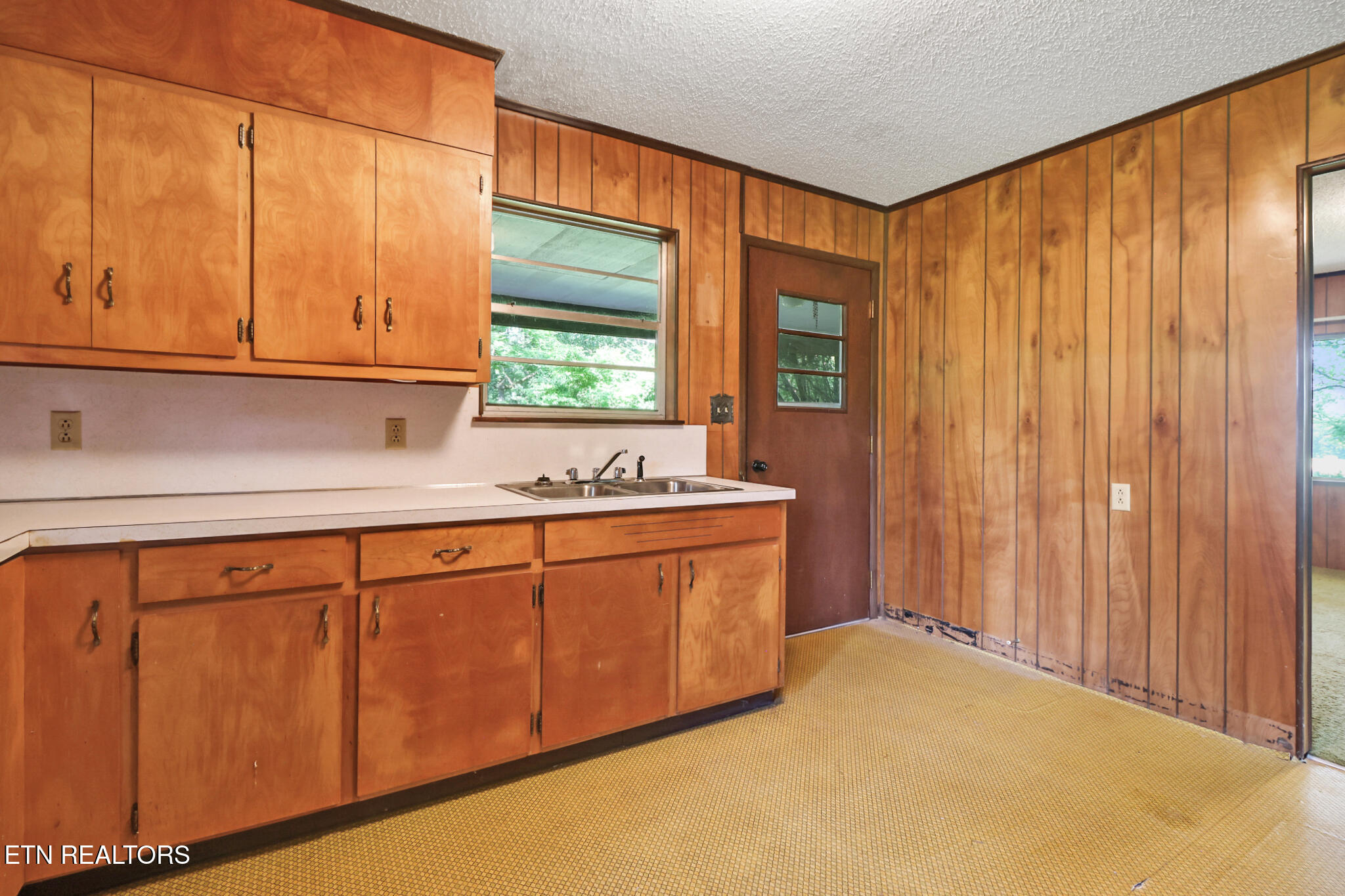 1230 Deep Draw Road Crossville TN 38555