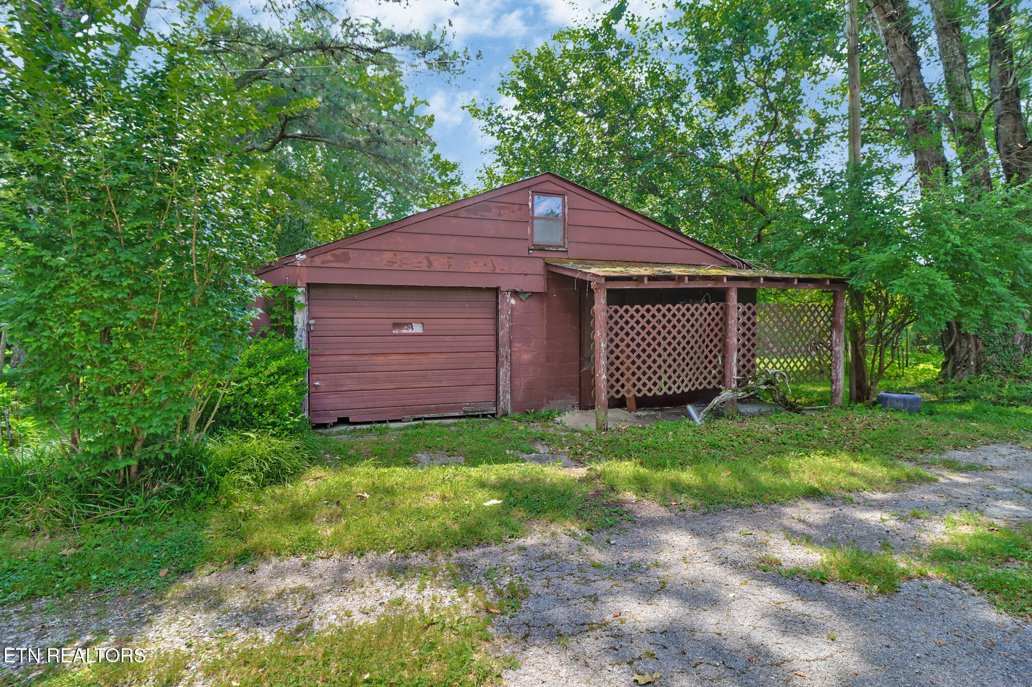 1230 Deep Draw Road Crossville TN 38555