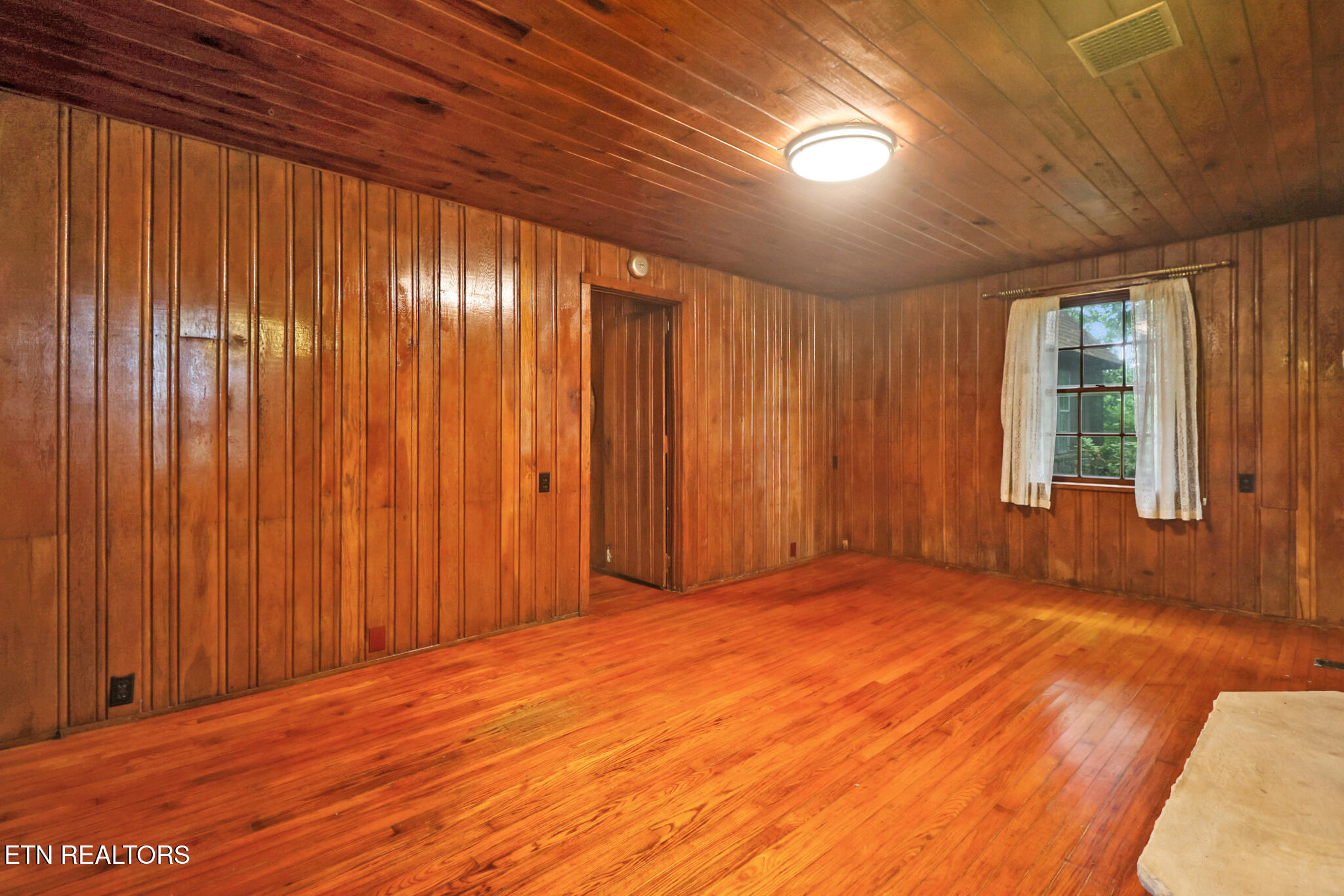 1230 Deep Draw Road Crossville TN 38555