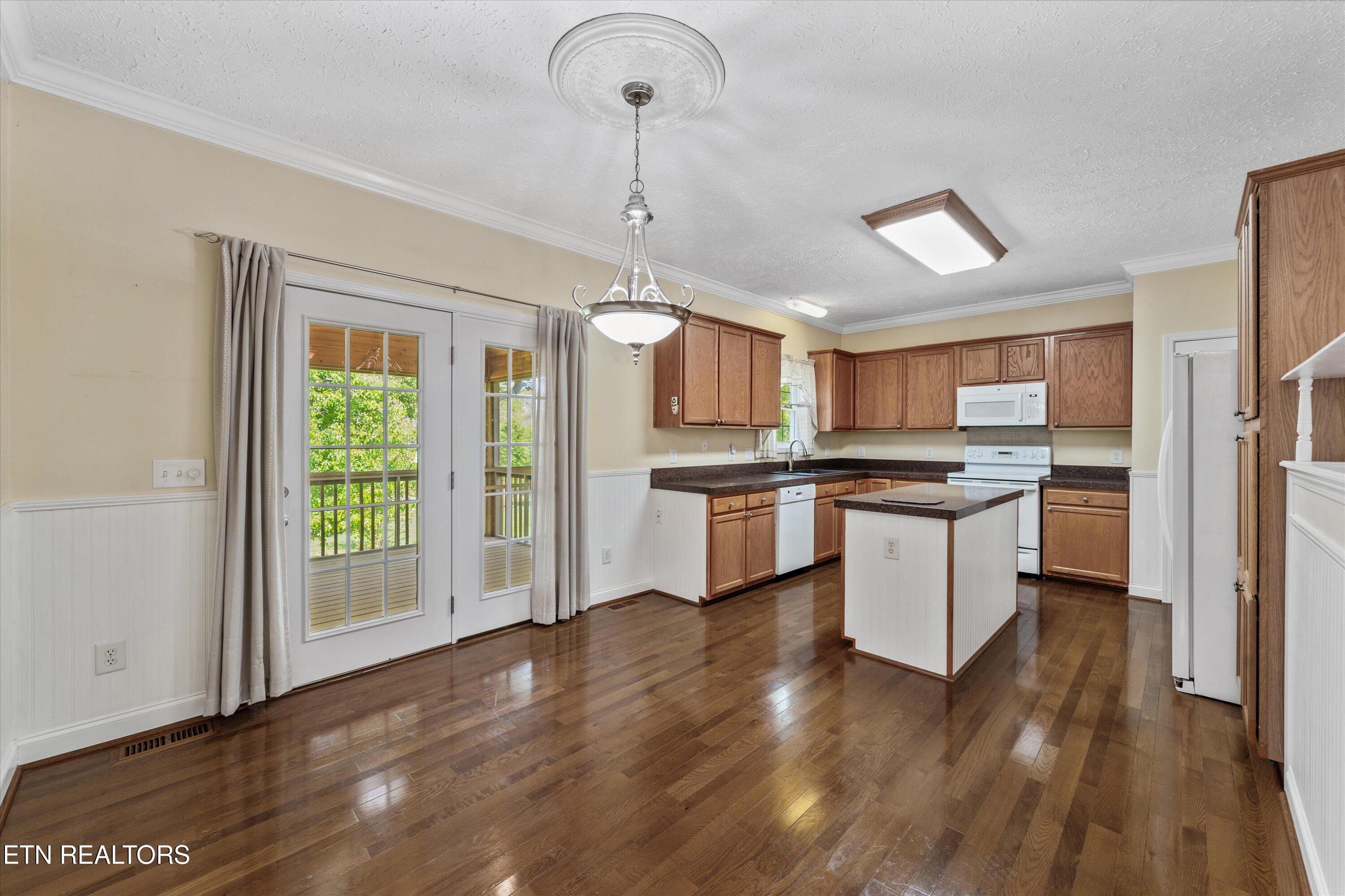 102 Chaloni Lane Loudon TN 37774