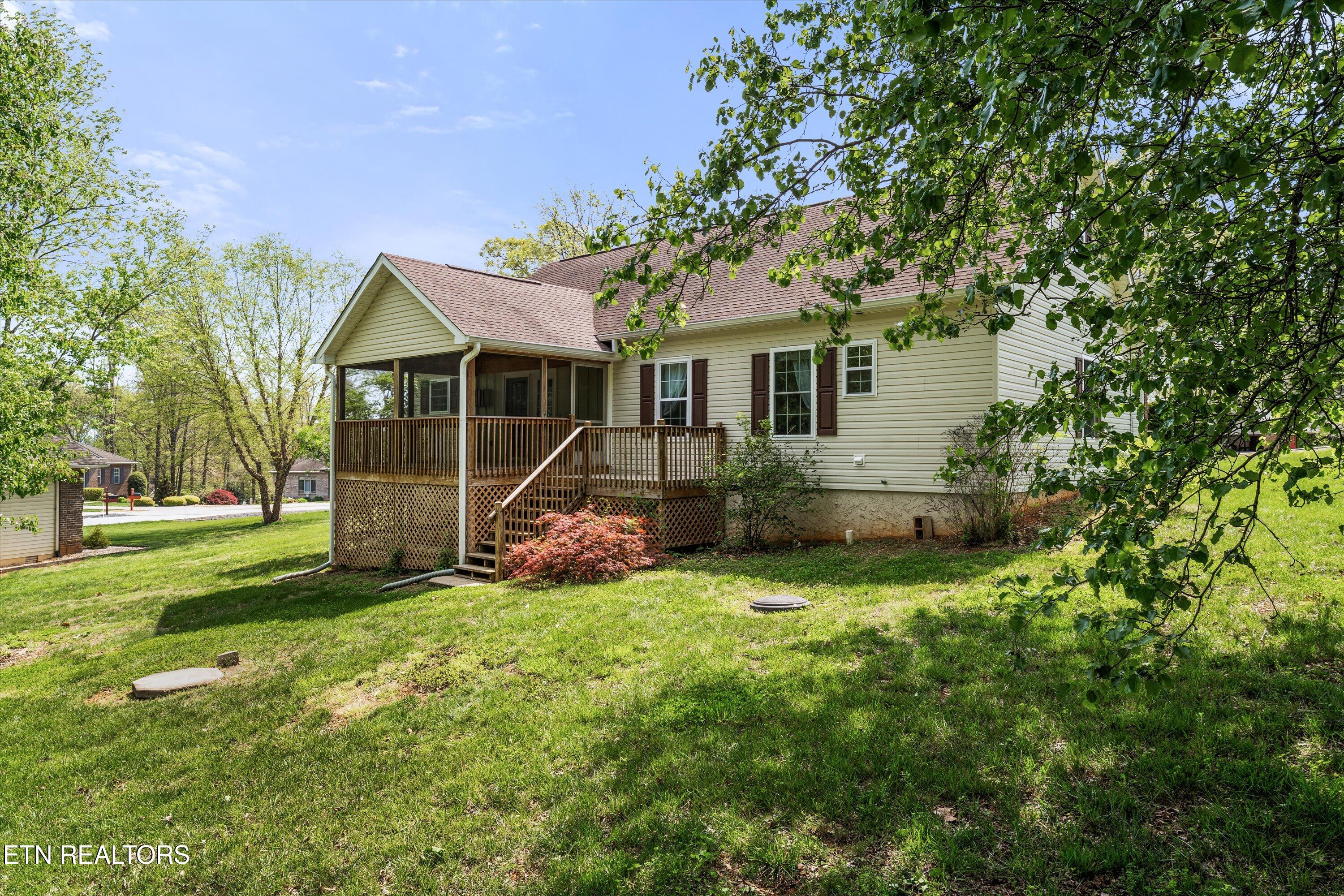 102 Chaloni Lane Loudon TN 37774