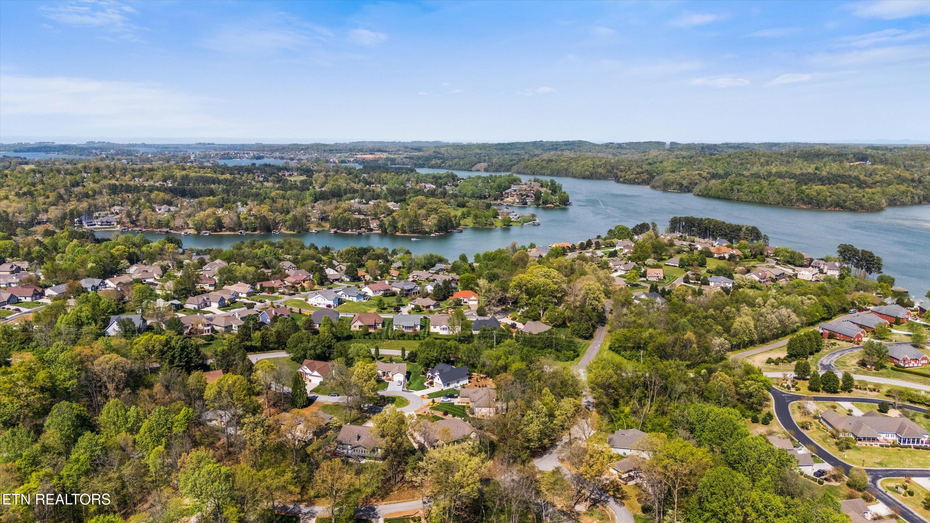 102 Chaloni Lane Loudon TN 37774