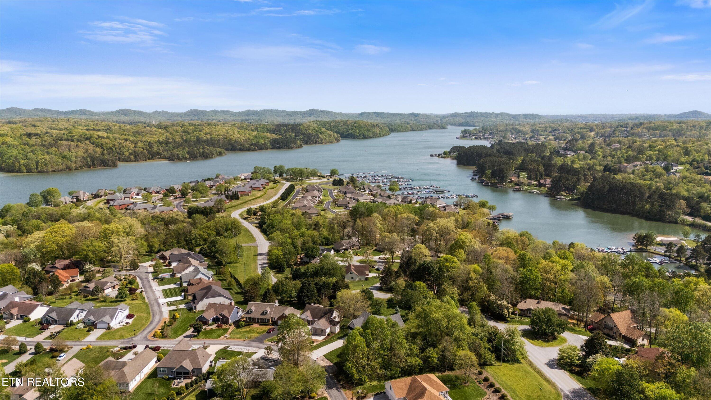 102 Chaloni Lane Loudon TN 37774
