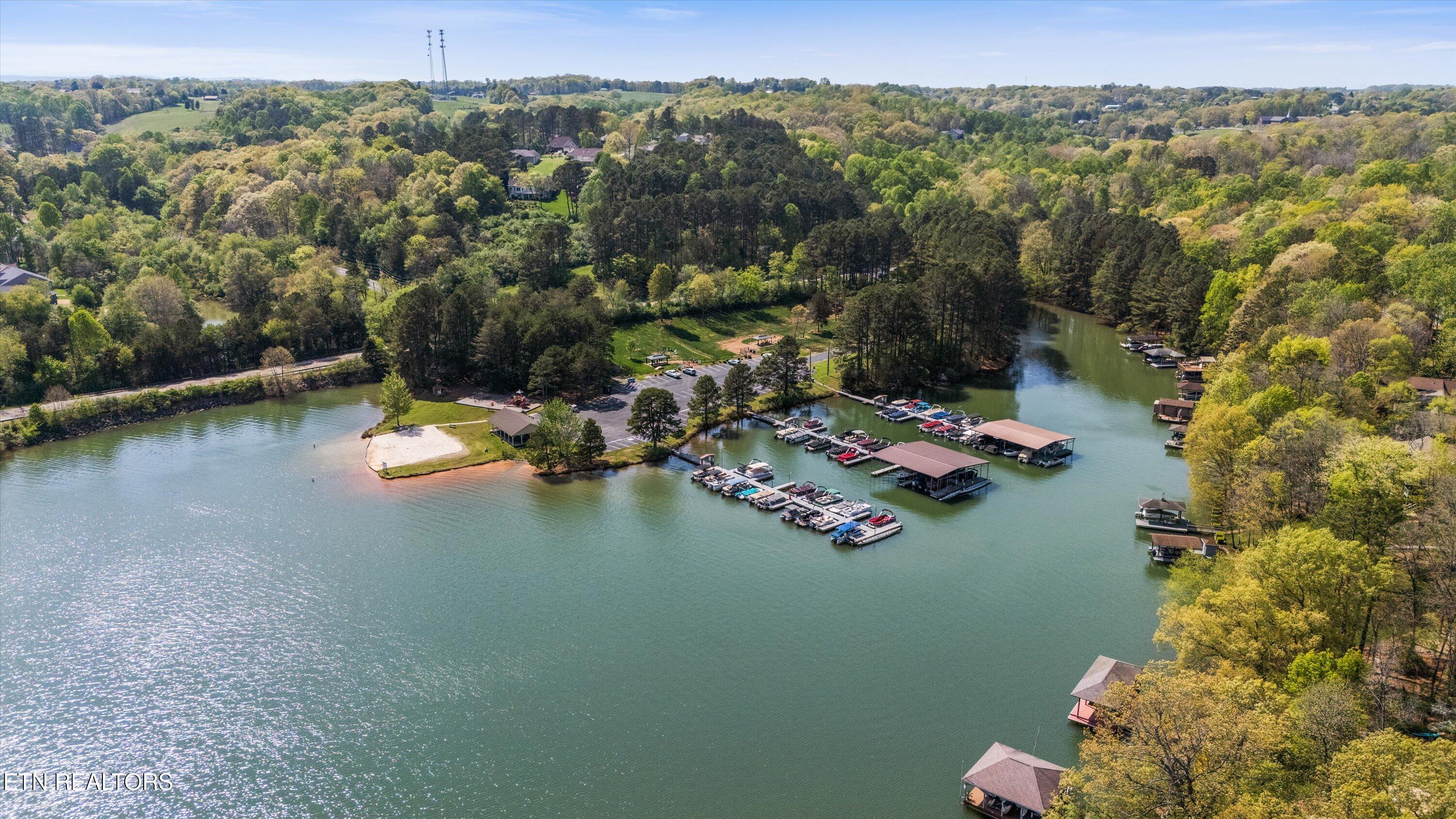 102 Chaloni Lane Loudon TN 37774